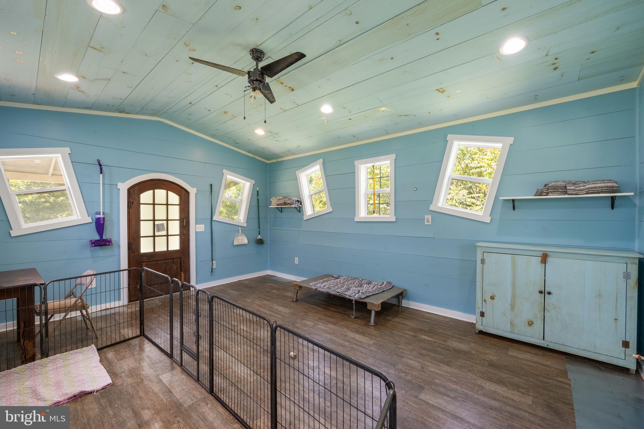 ASHBY MT. JACKSON - Residential