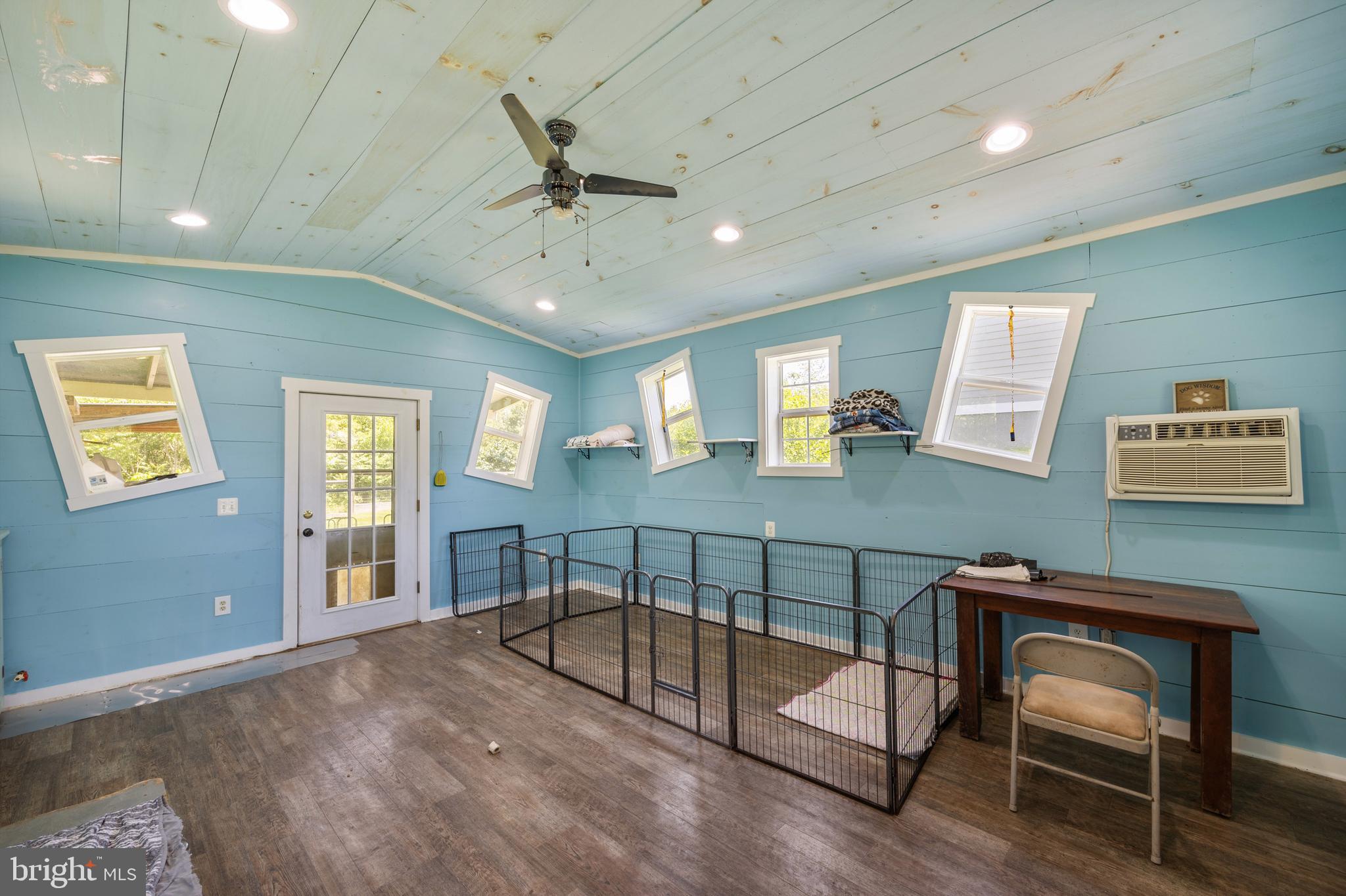 ASHBY MT. JACKSON - Residential