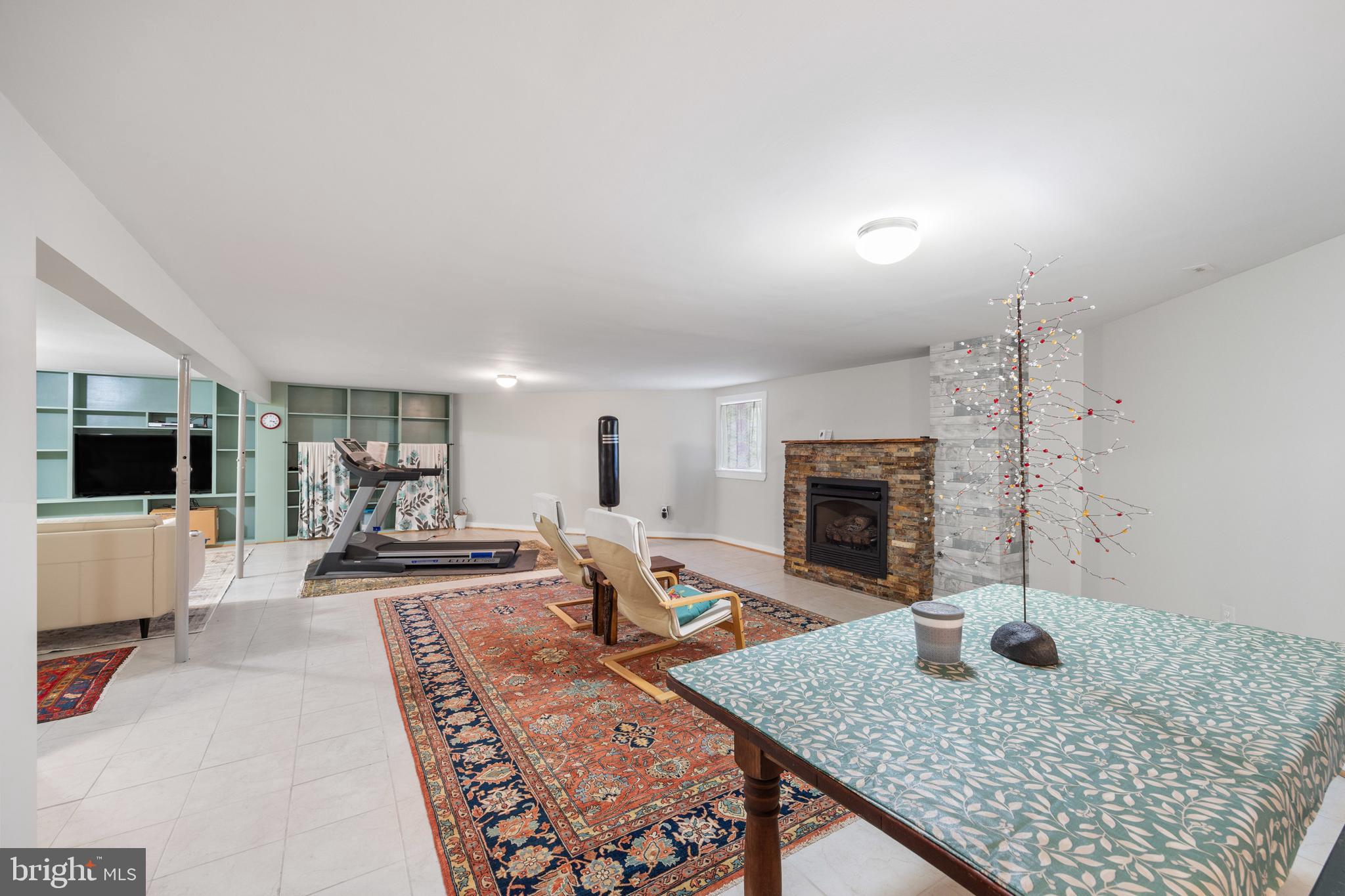 ASHBY MT. JACKSON - Residential