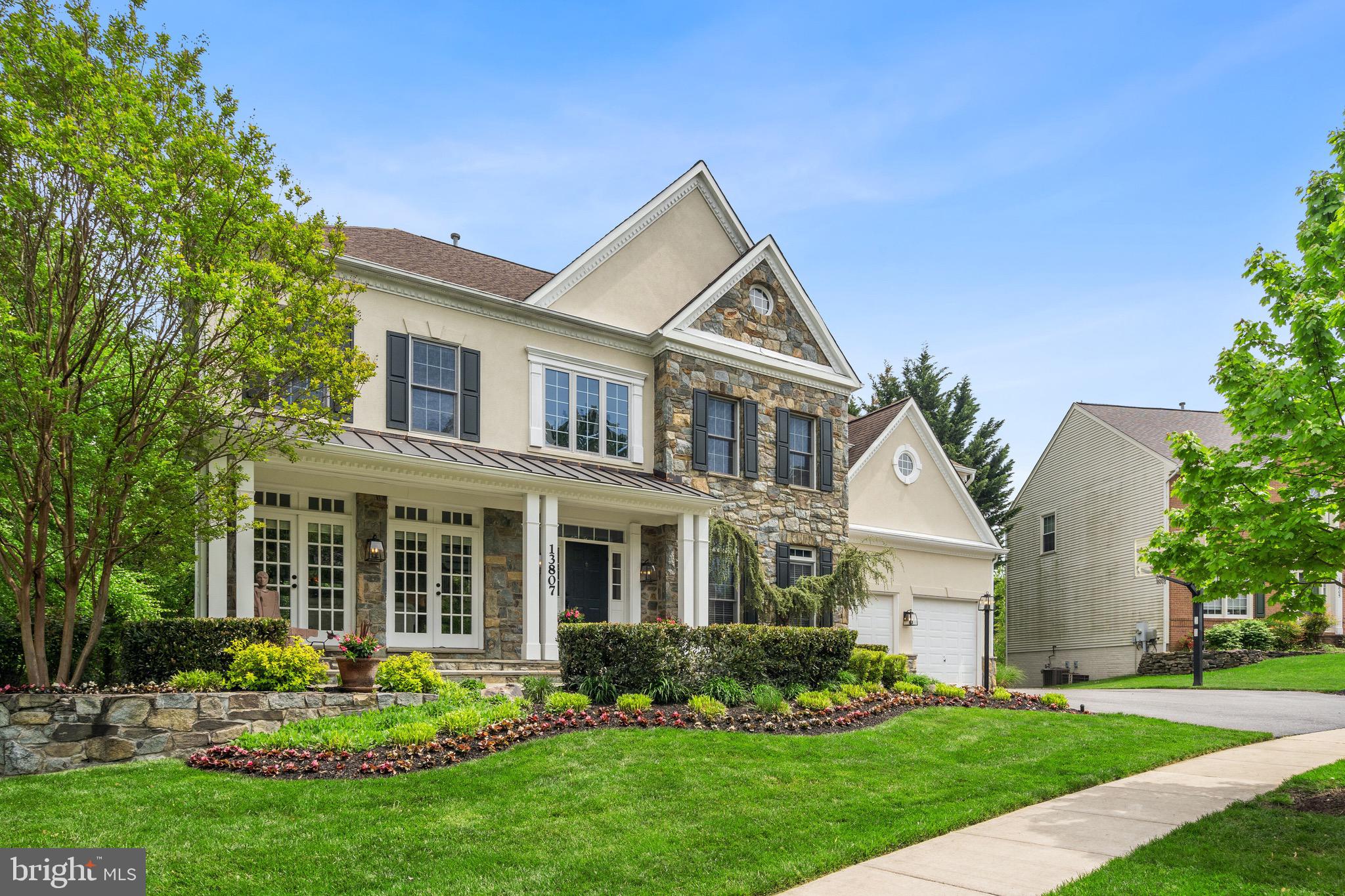 WILLOWS OF POTOMAC - Residential