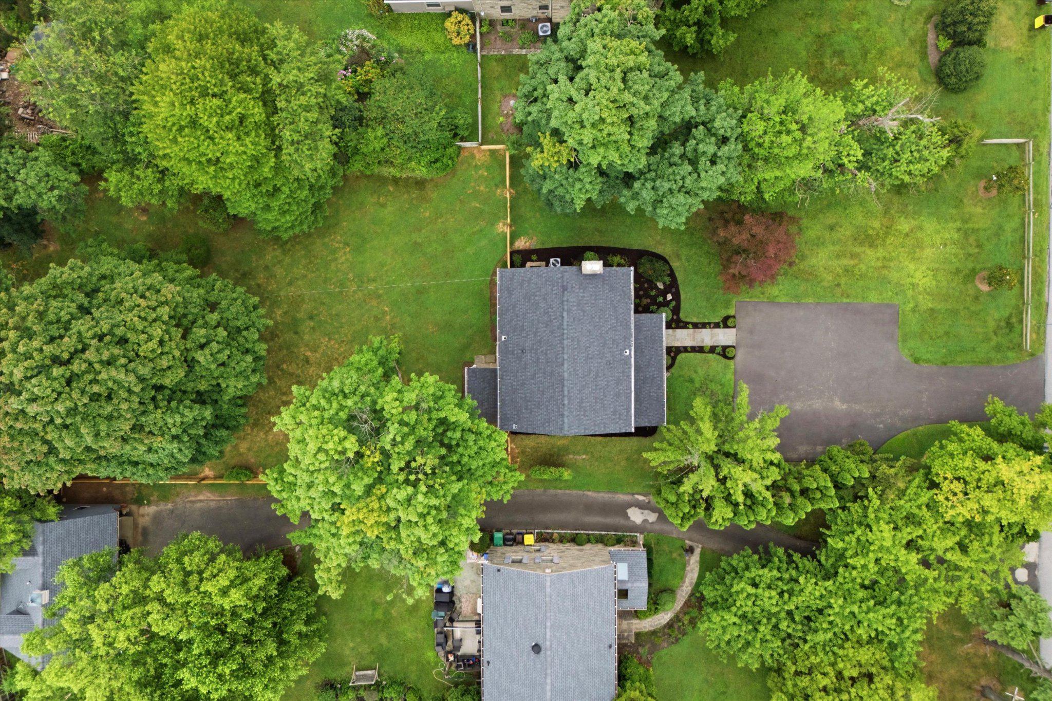 BROAD AXE VIL - Residential