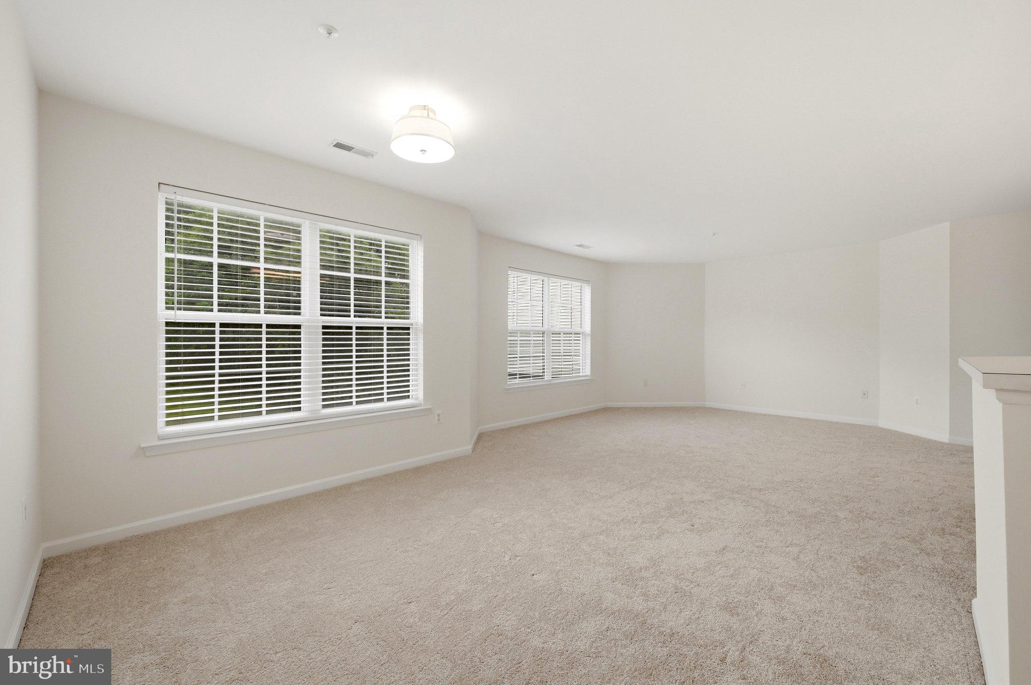 POTOMAC RIDGE - Residential