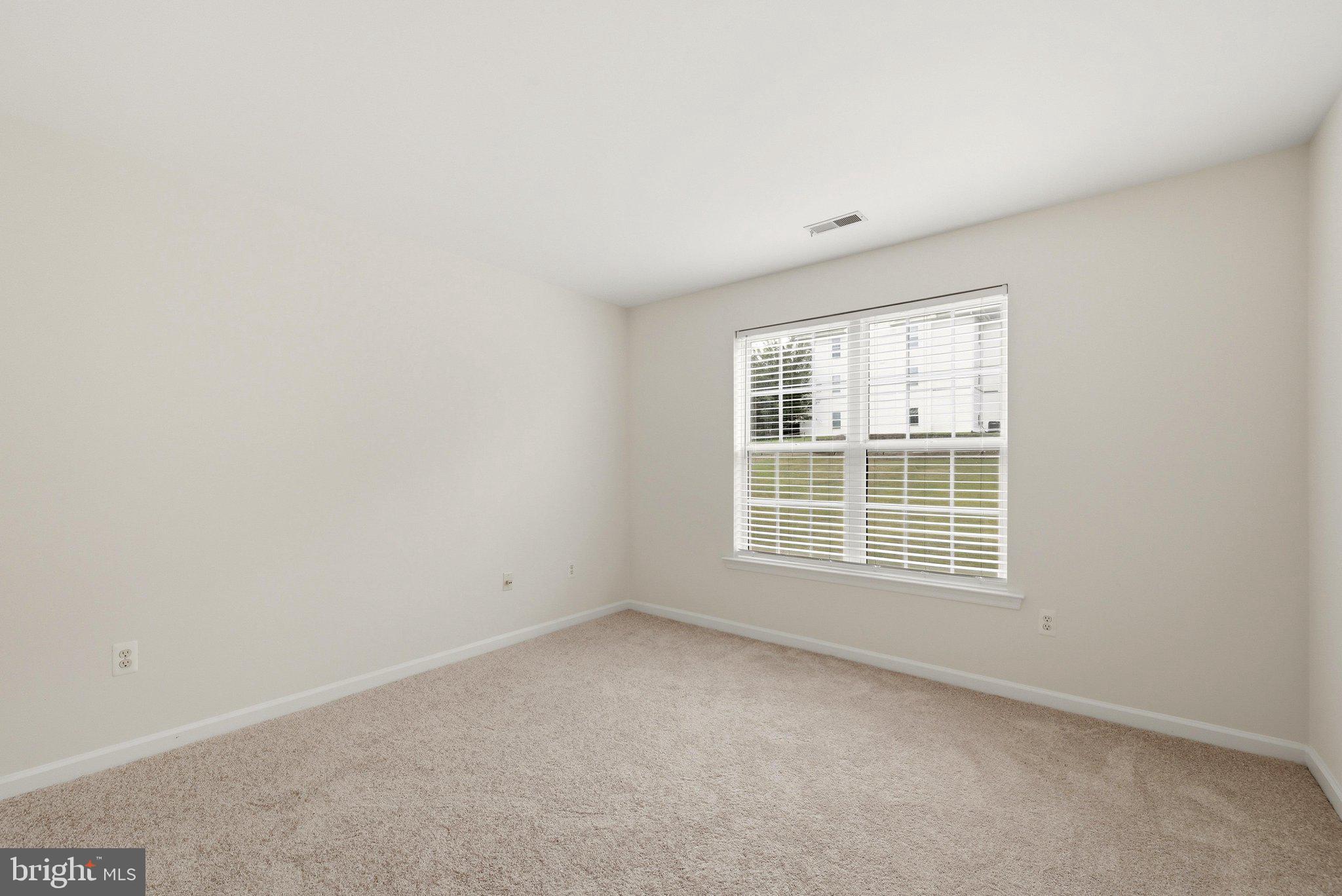 POTOMAC RIDGE - Residential