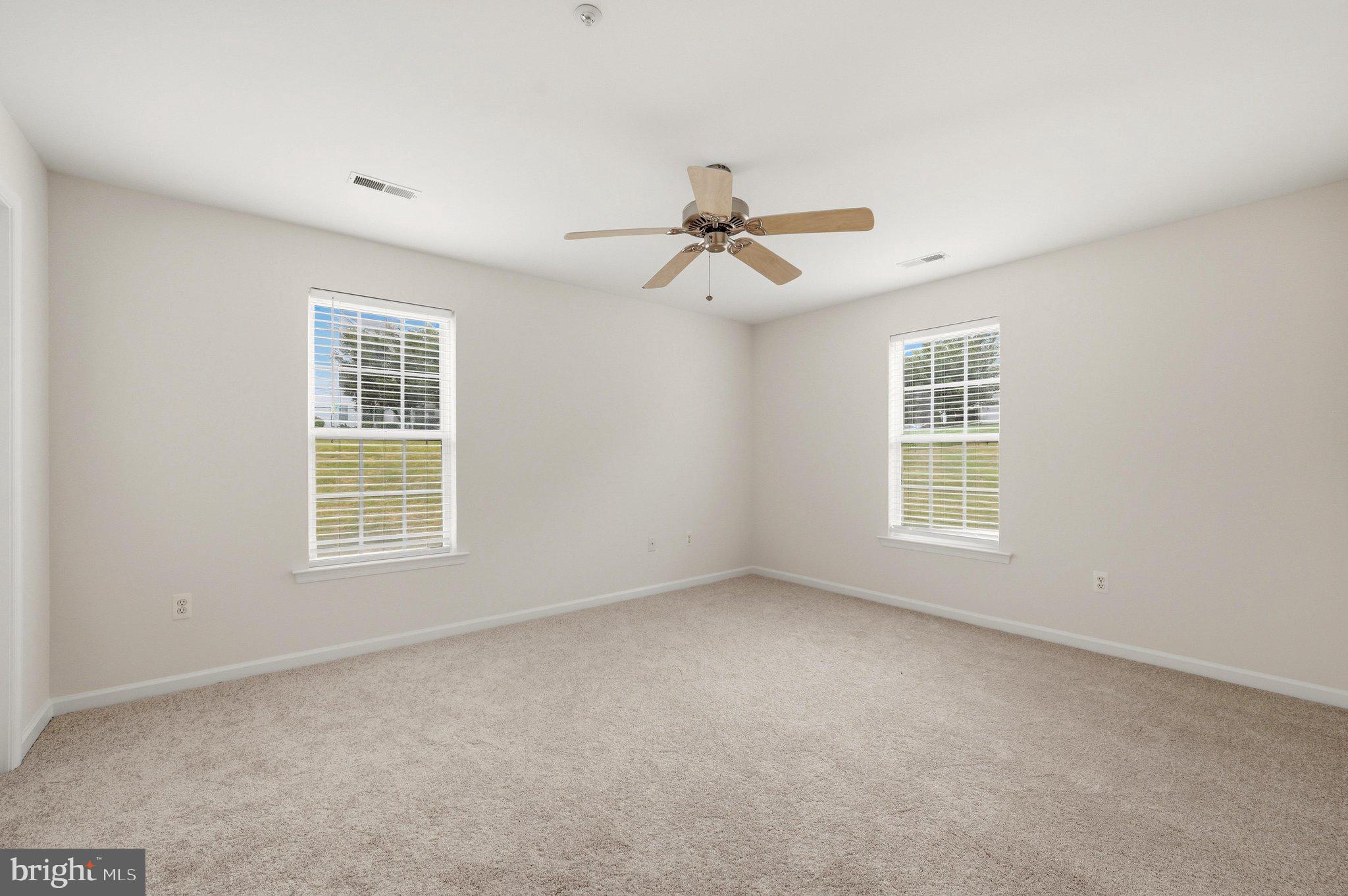 POTOMAC RIDGE - Residential