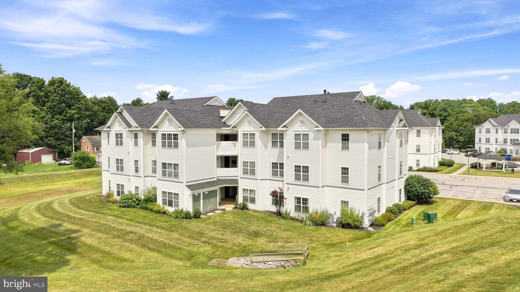POTOMAC RIDGE - Residential