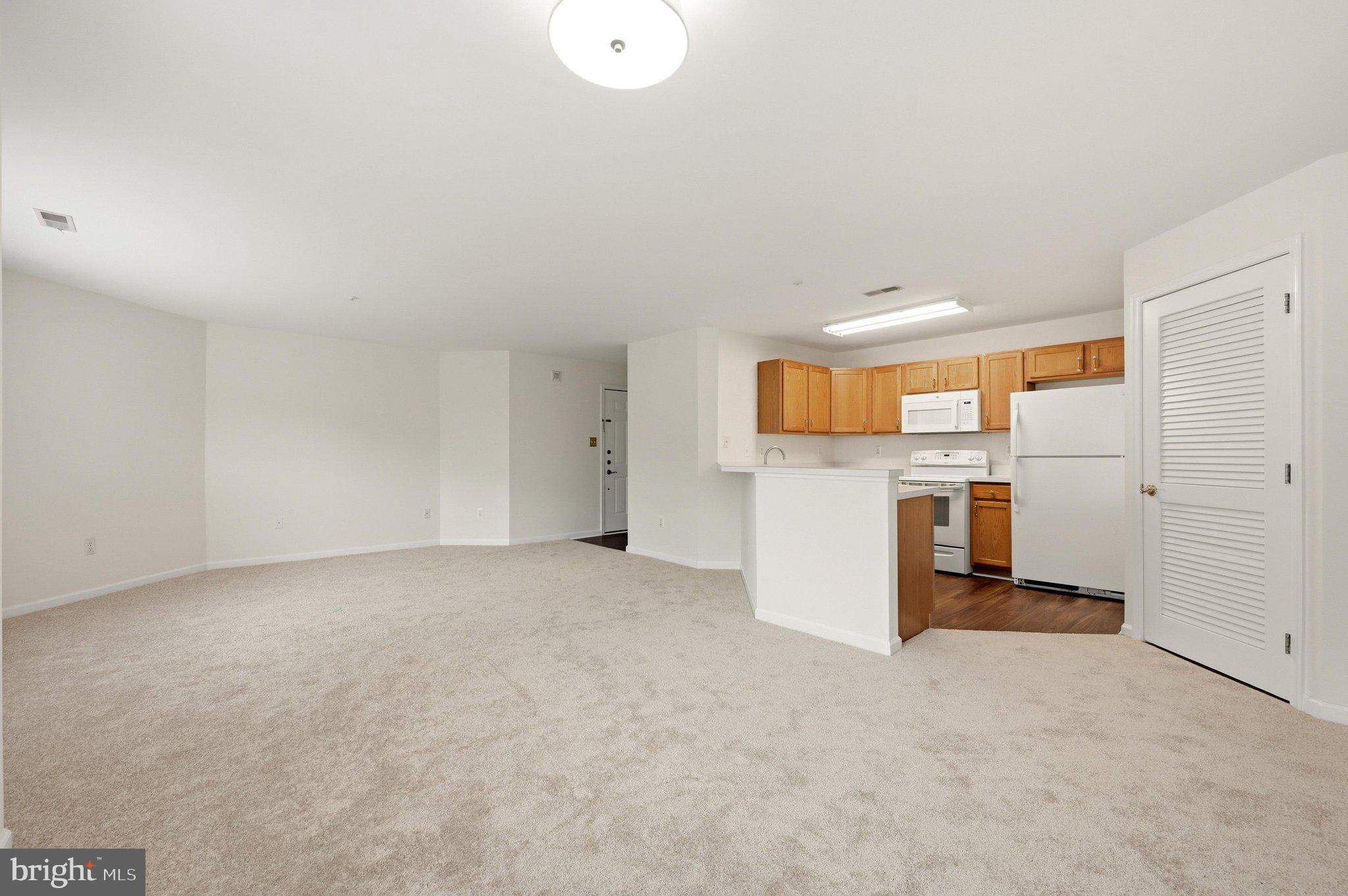 POTOMAC RIDGE - Residential