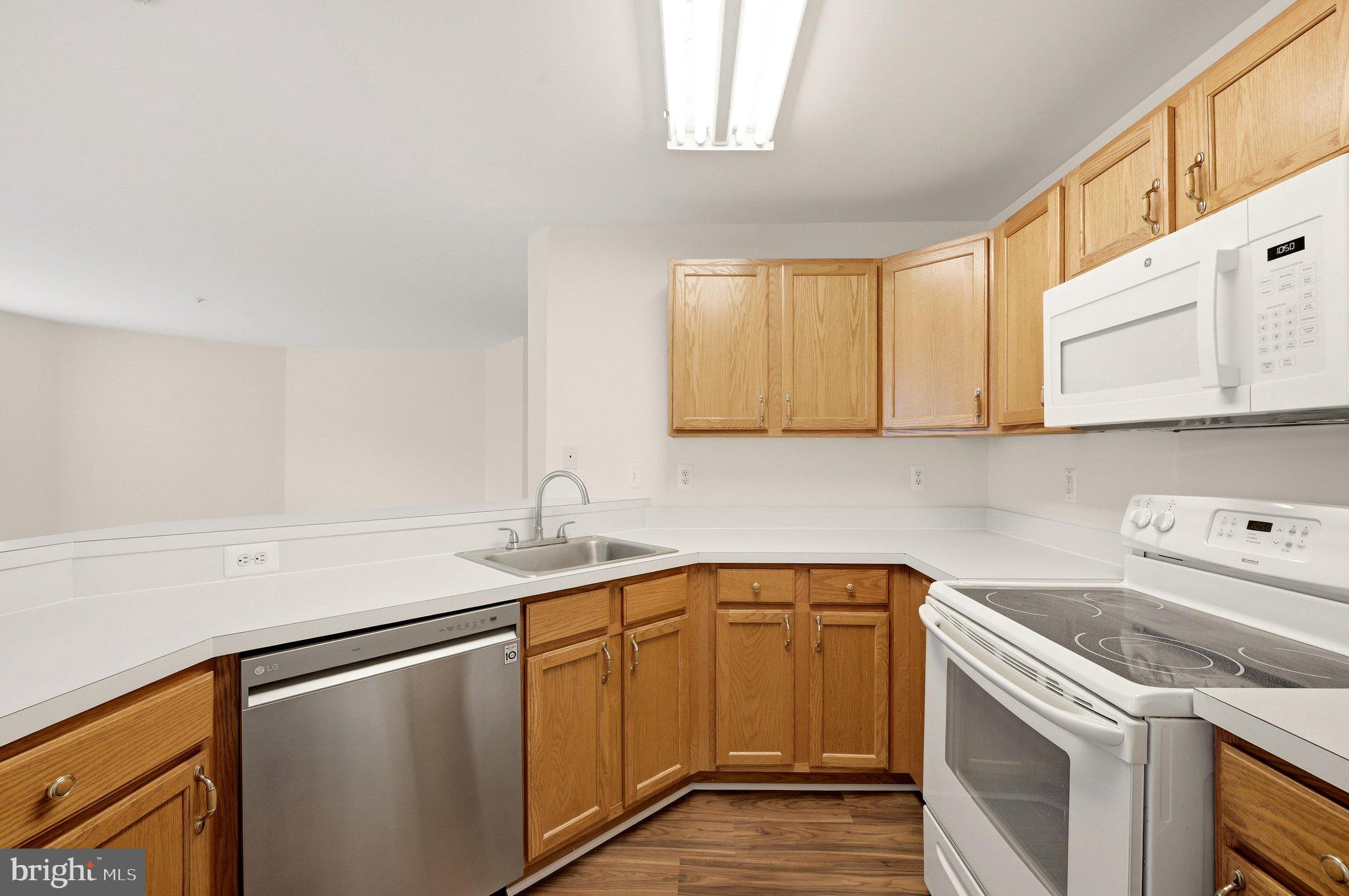 POTOMAC RIDGE - Residential