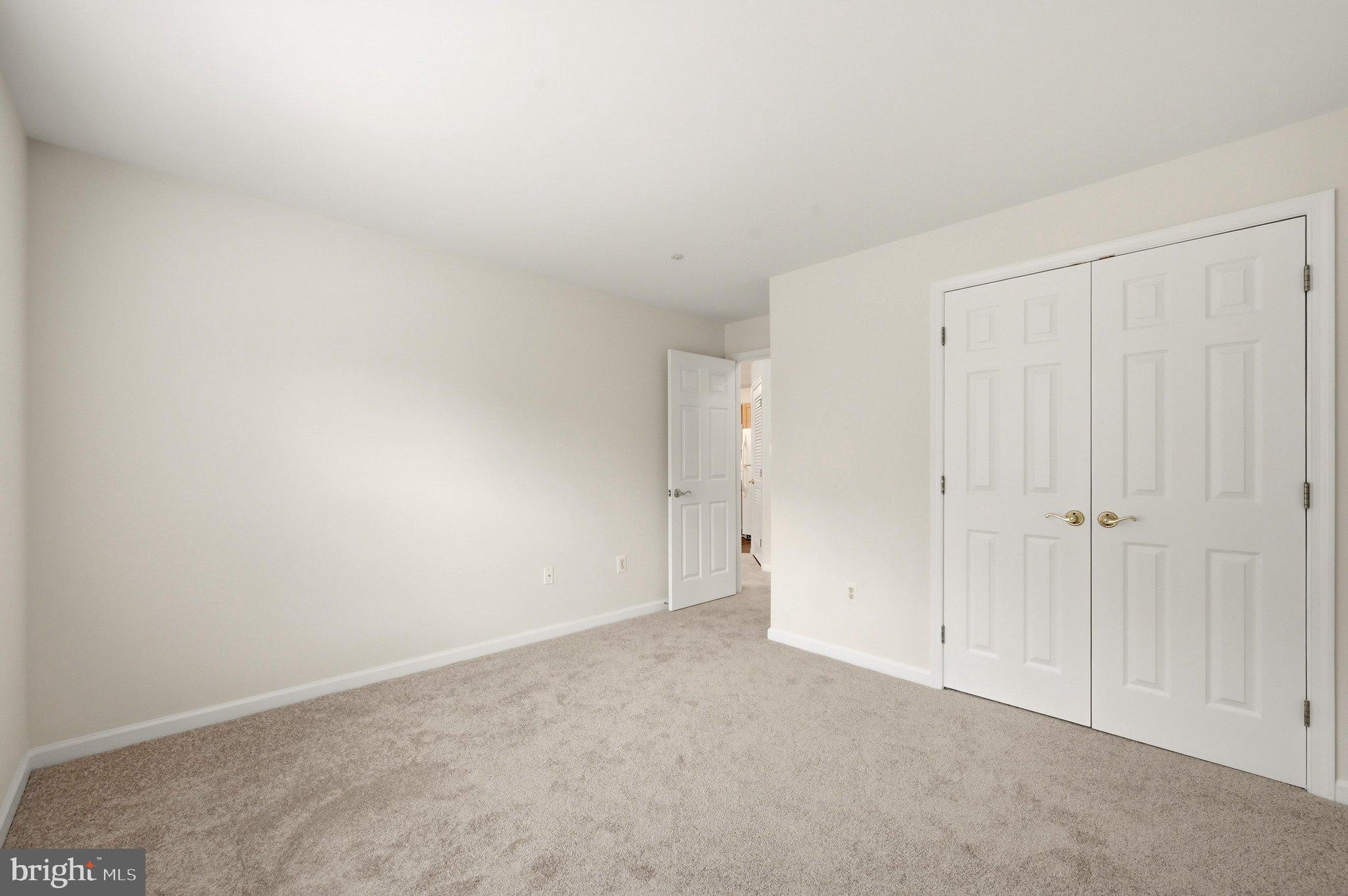 POTOMAC RIDGE - Residential