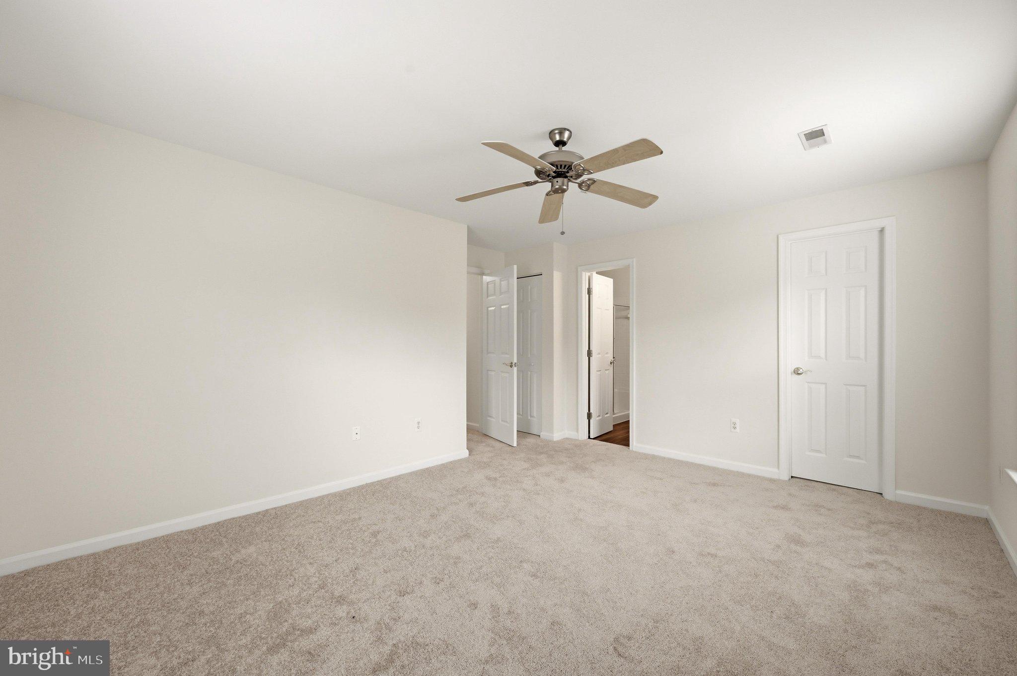 POTOMAC RIDGE - Residential