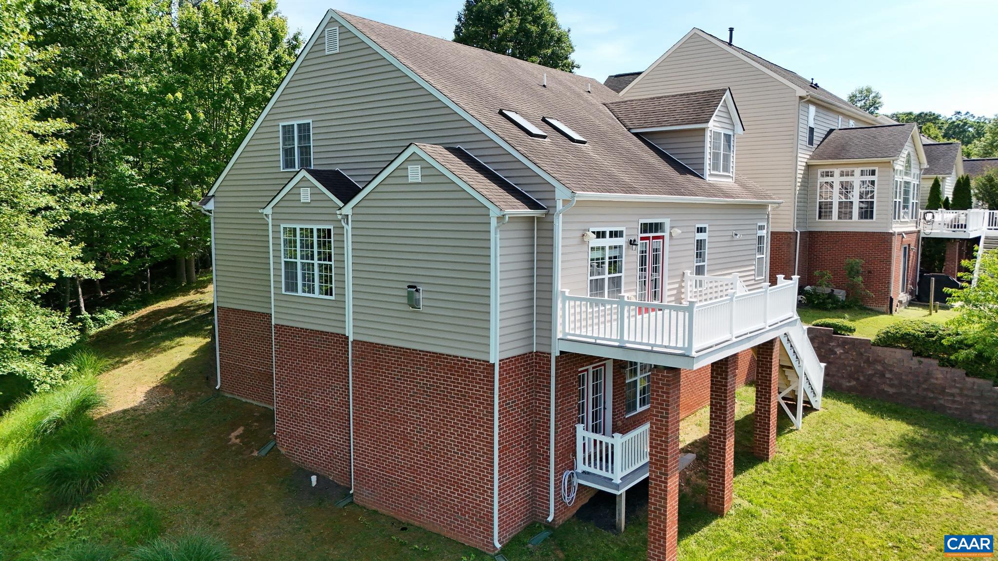 SPRING CREEK - Residential