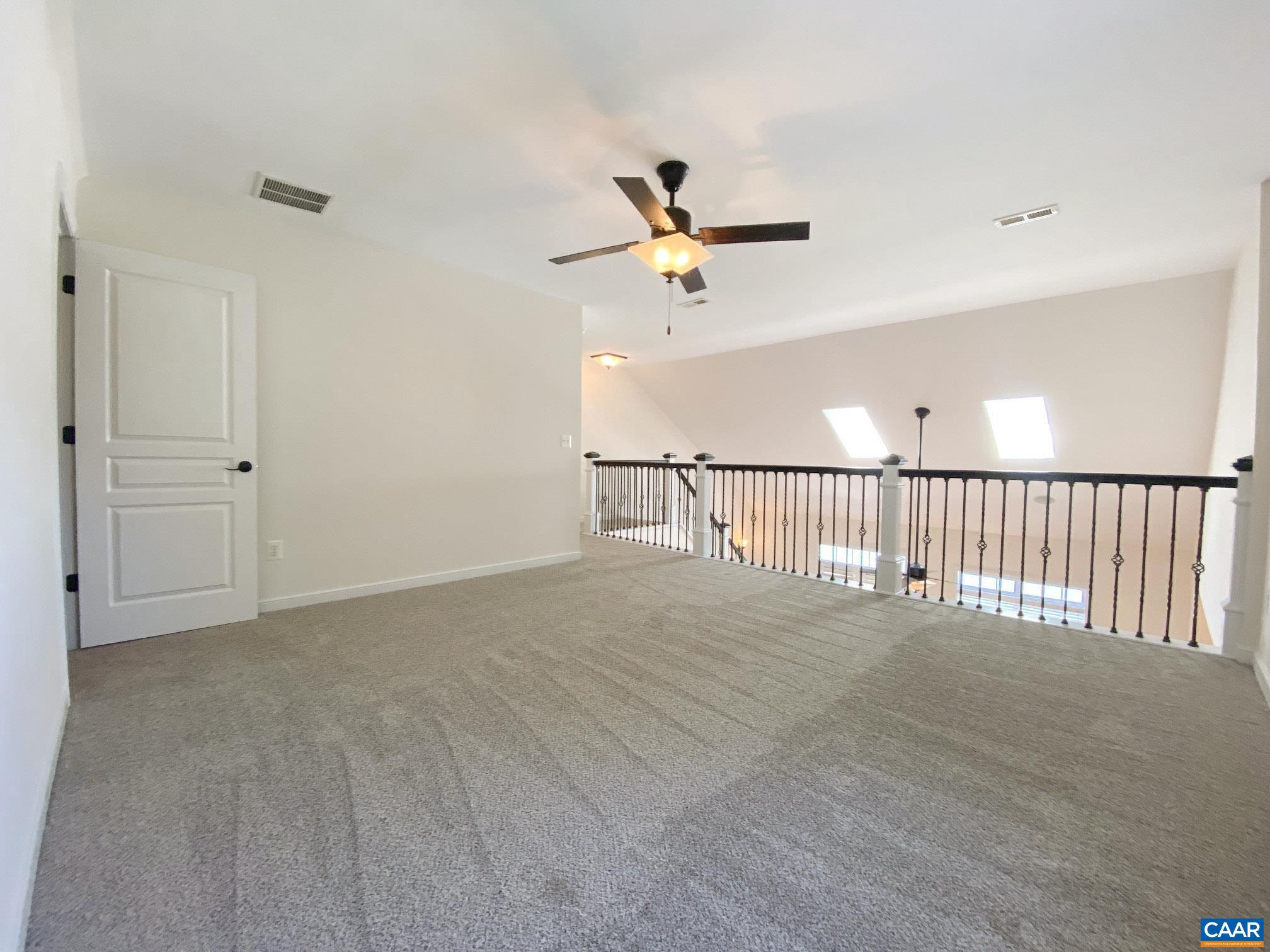 SPRING CREEK - Residential