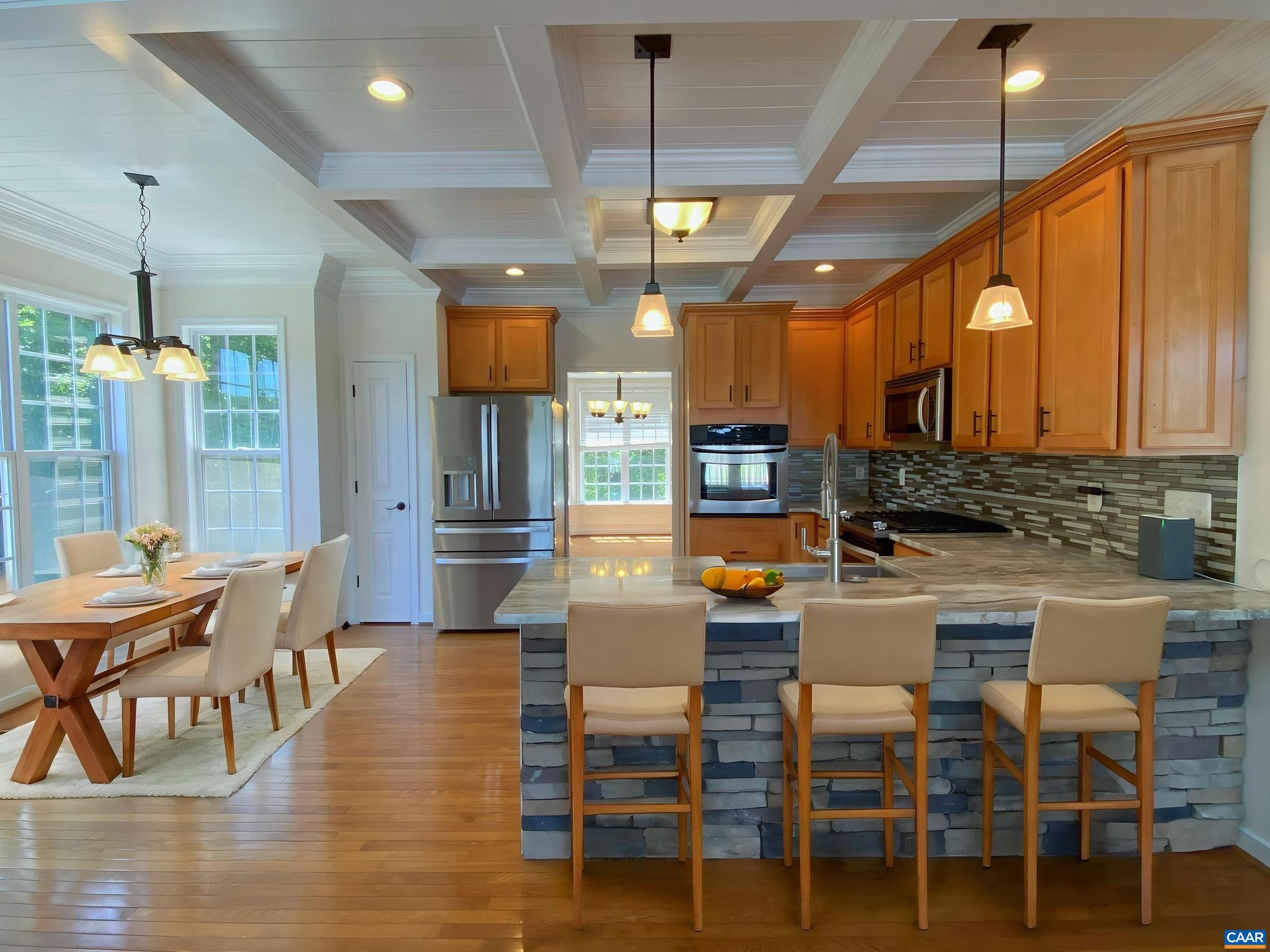 SPRING CREEK - Residential