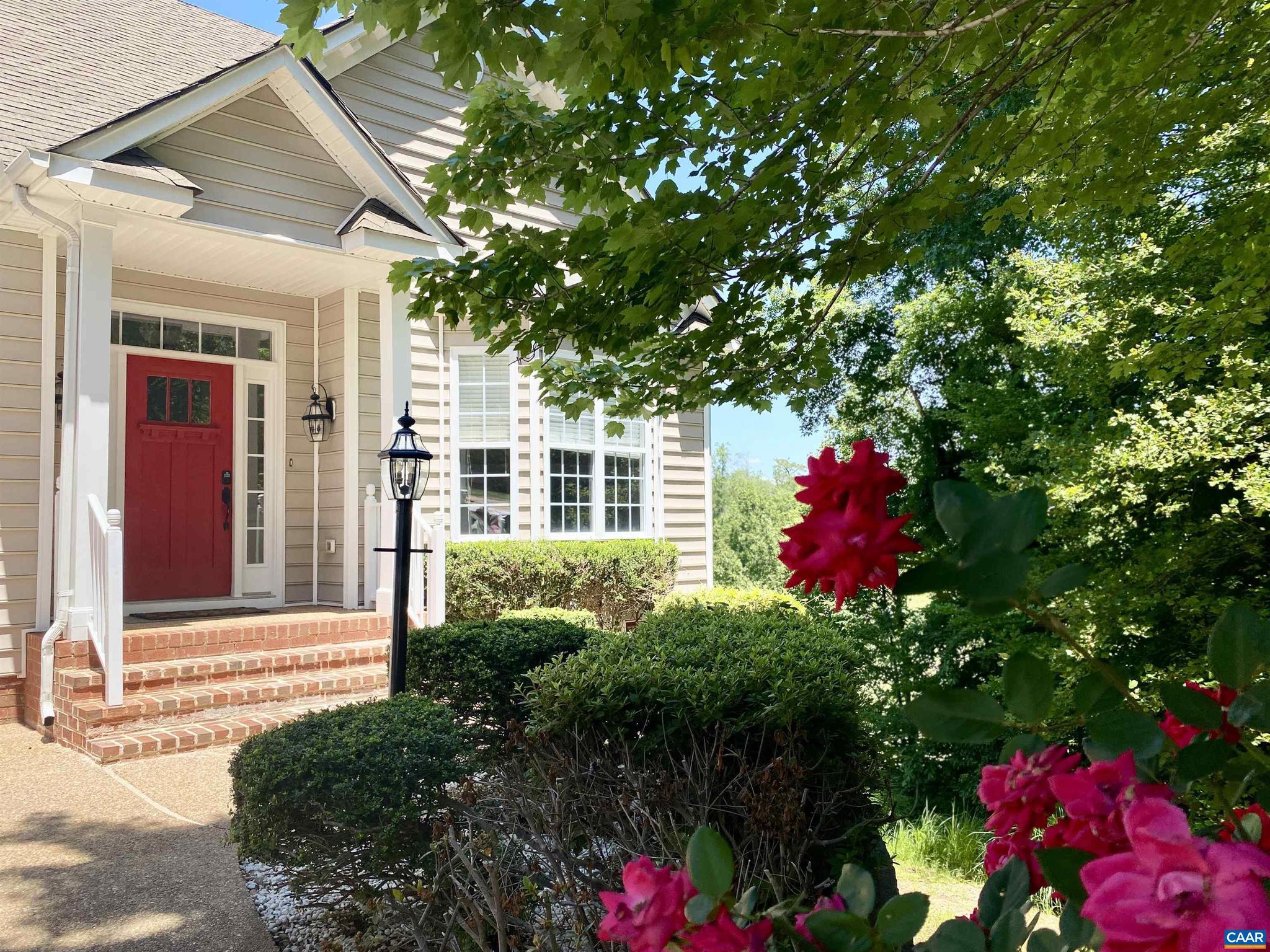 SPRING CREEK - Residential