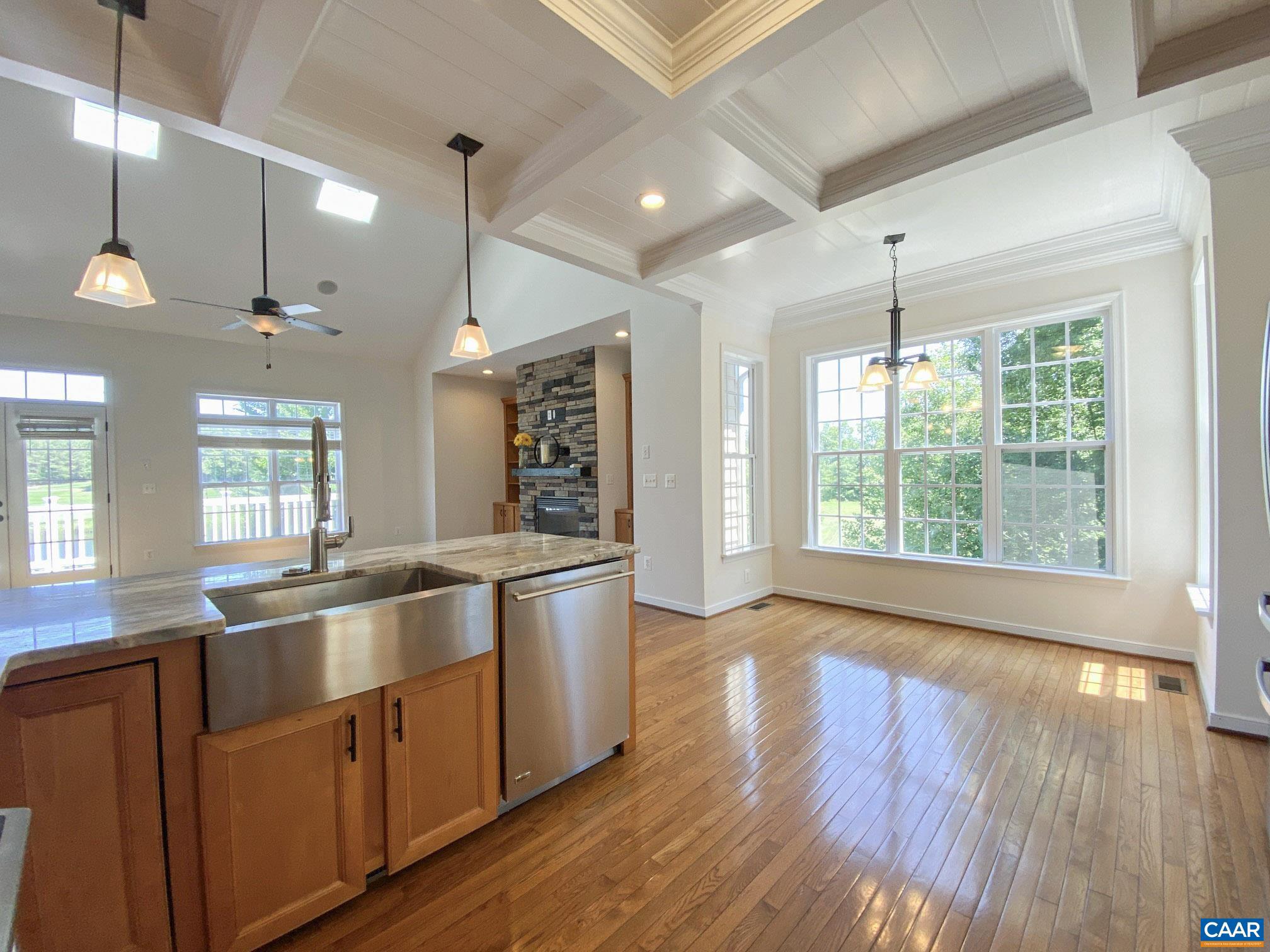 SPRING CREEK - Residential