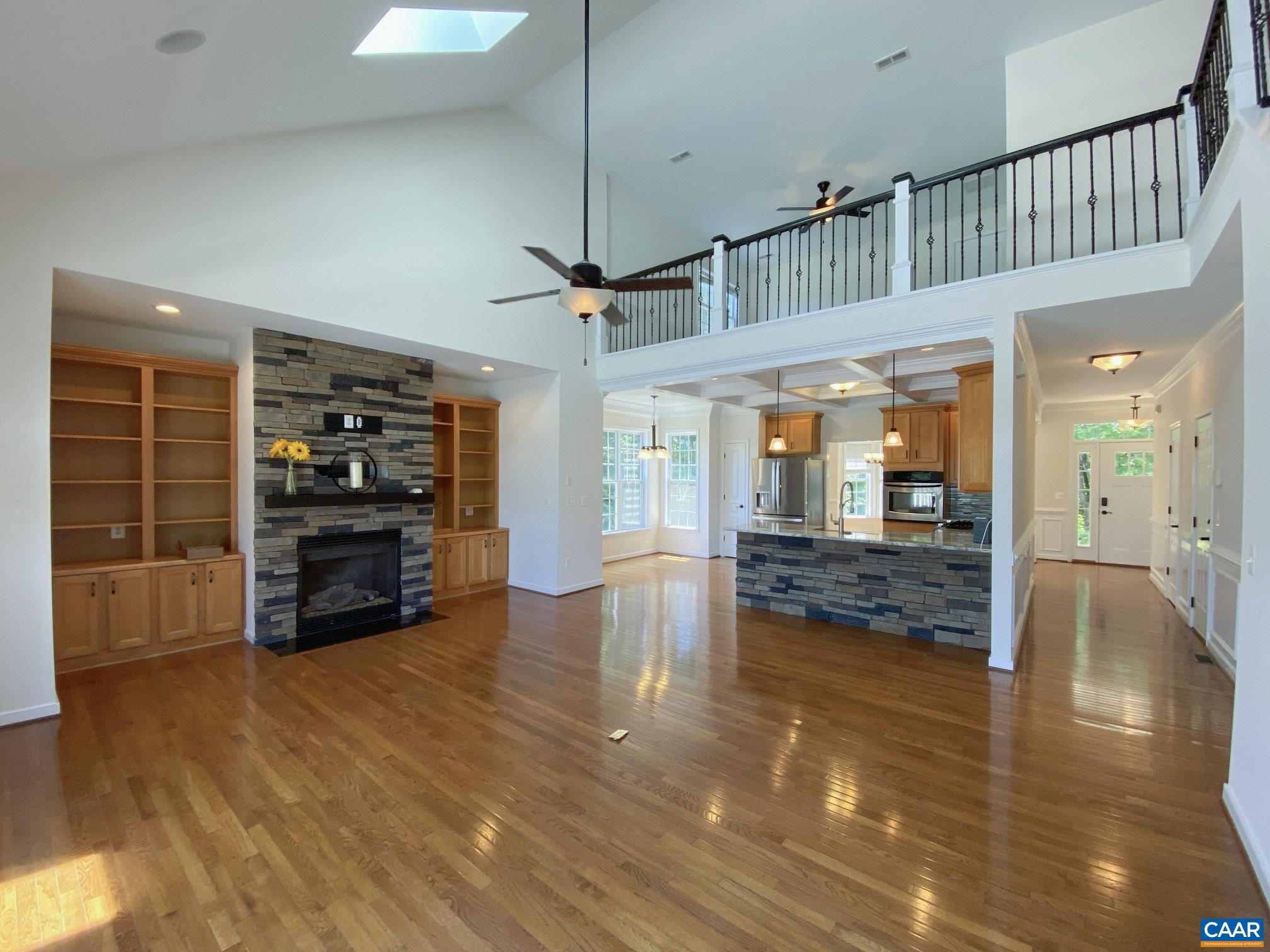 SPRING CREEK - Residential