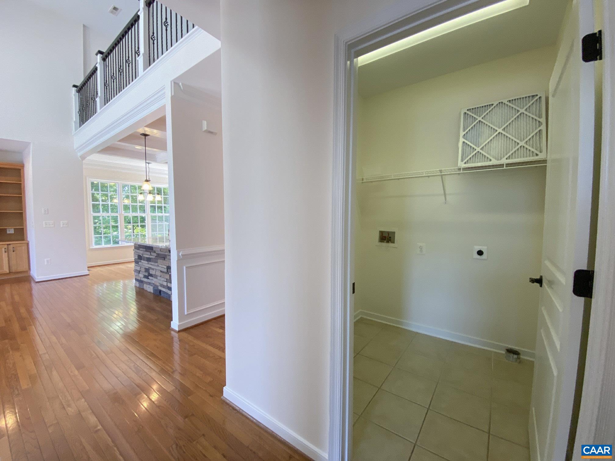 SPRING CREEK - Residential