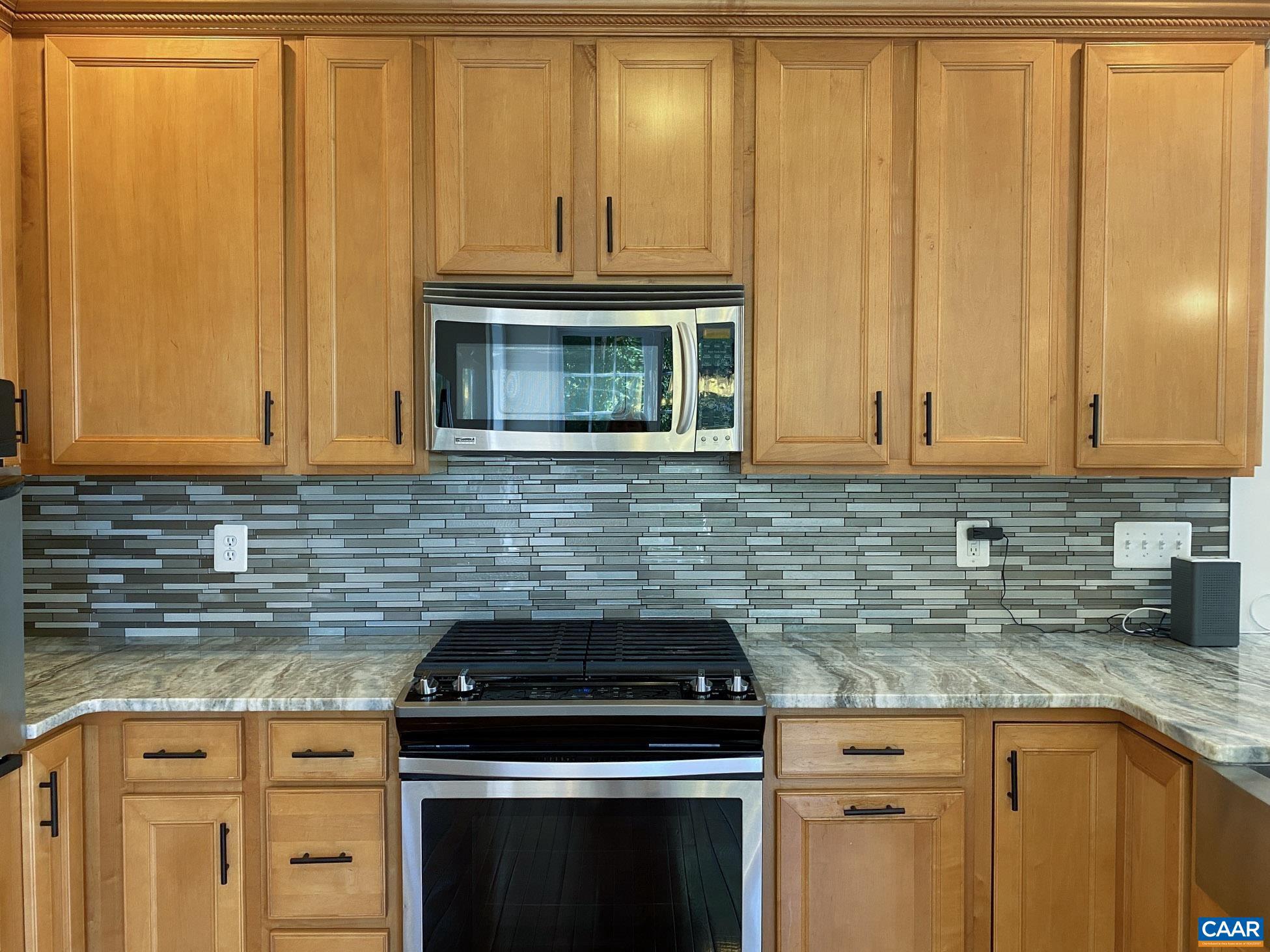 SPRING CREEK - Residential