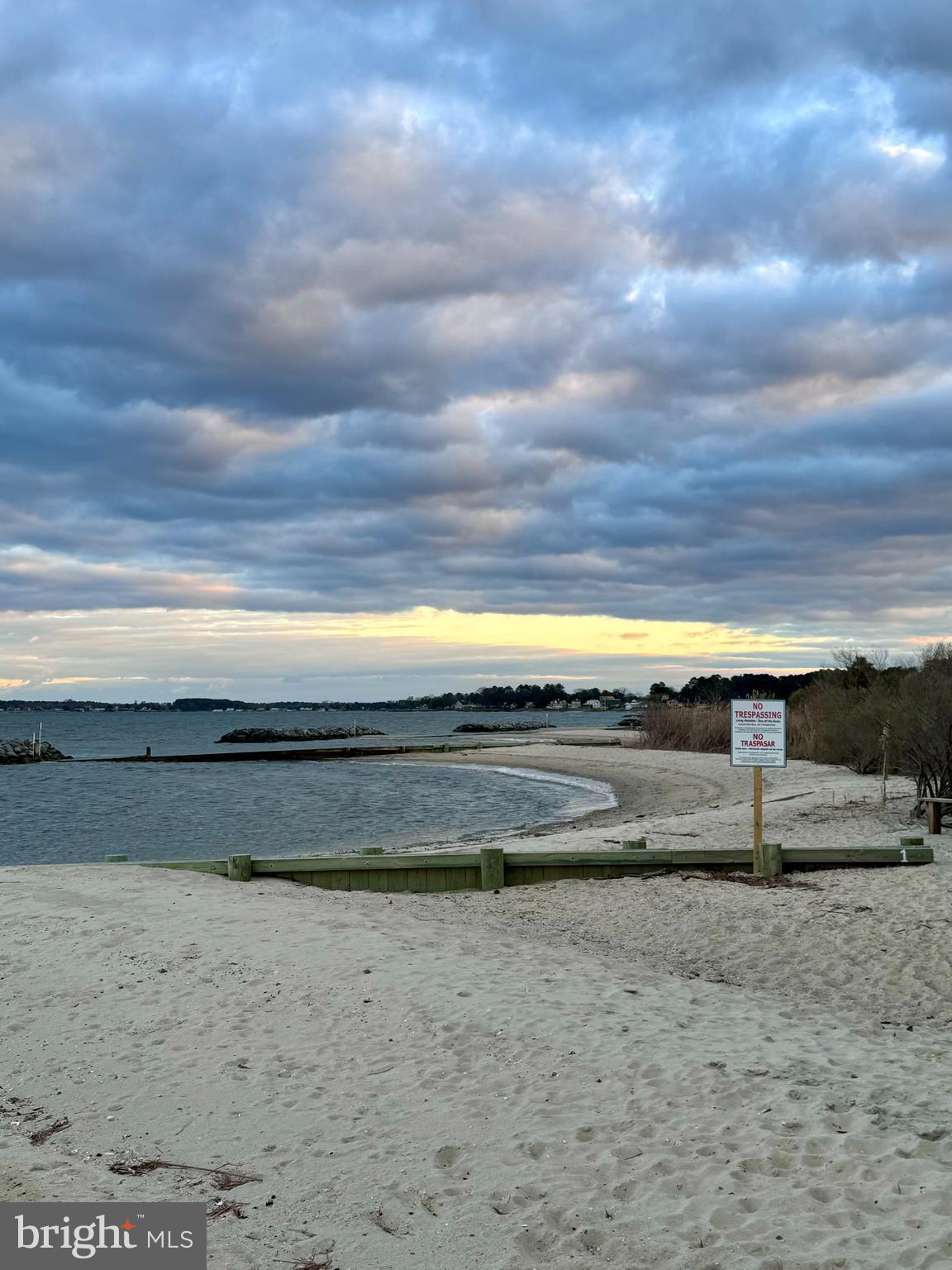 GLEBE HARBOR - Land