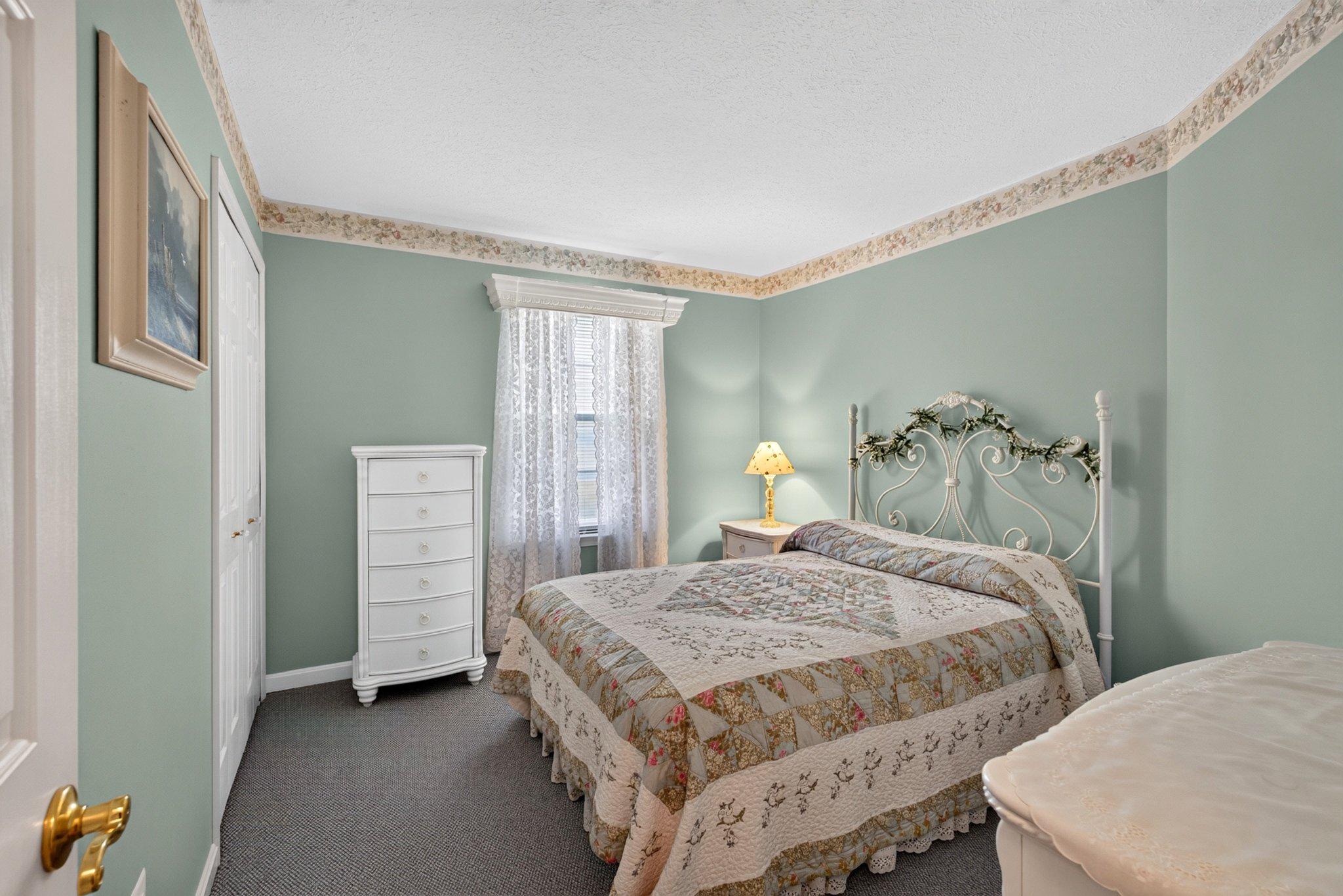 BEACHWOOD ESTATES - Residential