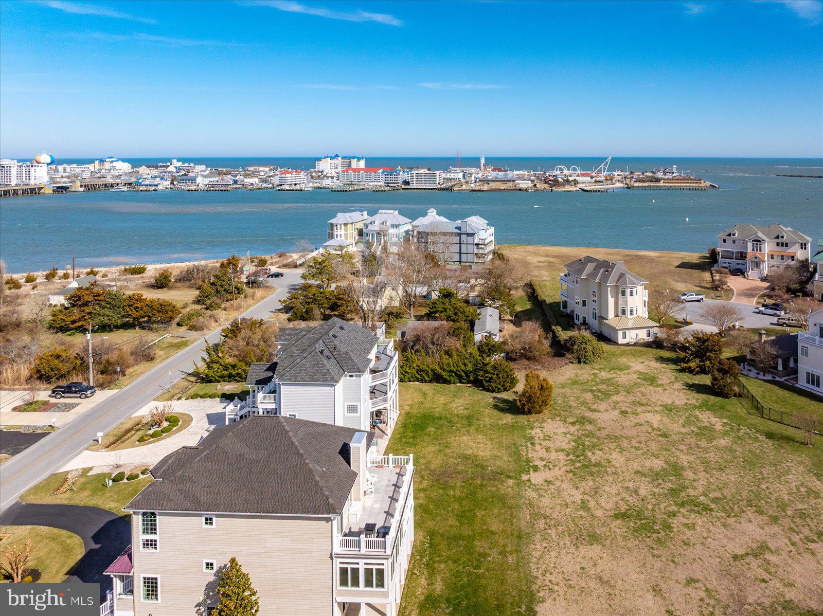 MARTHAS LANDING - Residential