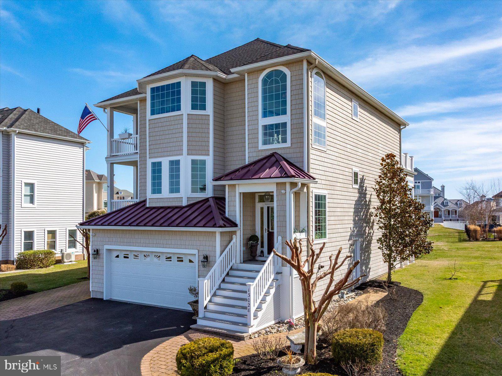 MARTHAS LANDING - Residential