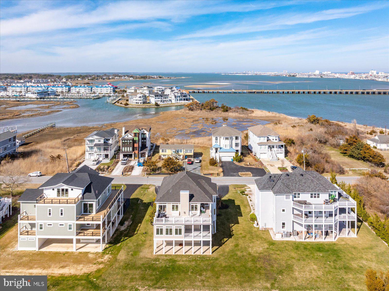 MARTHAS LANDING - Residential