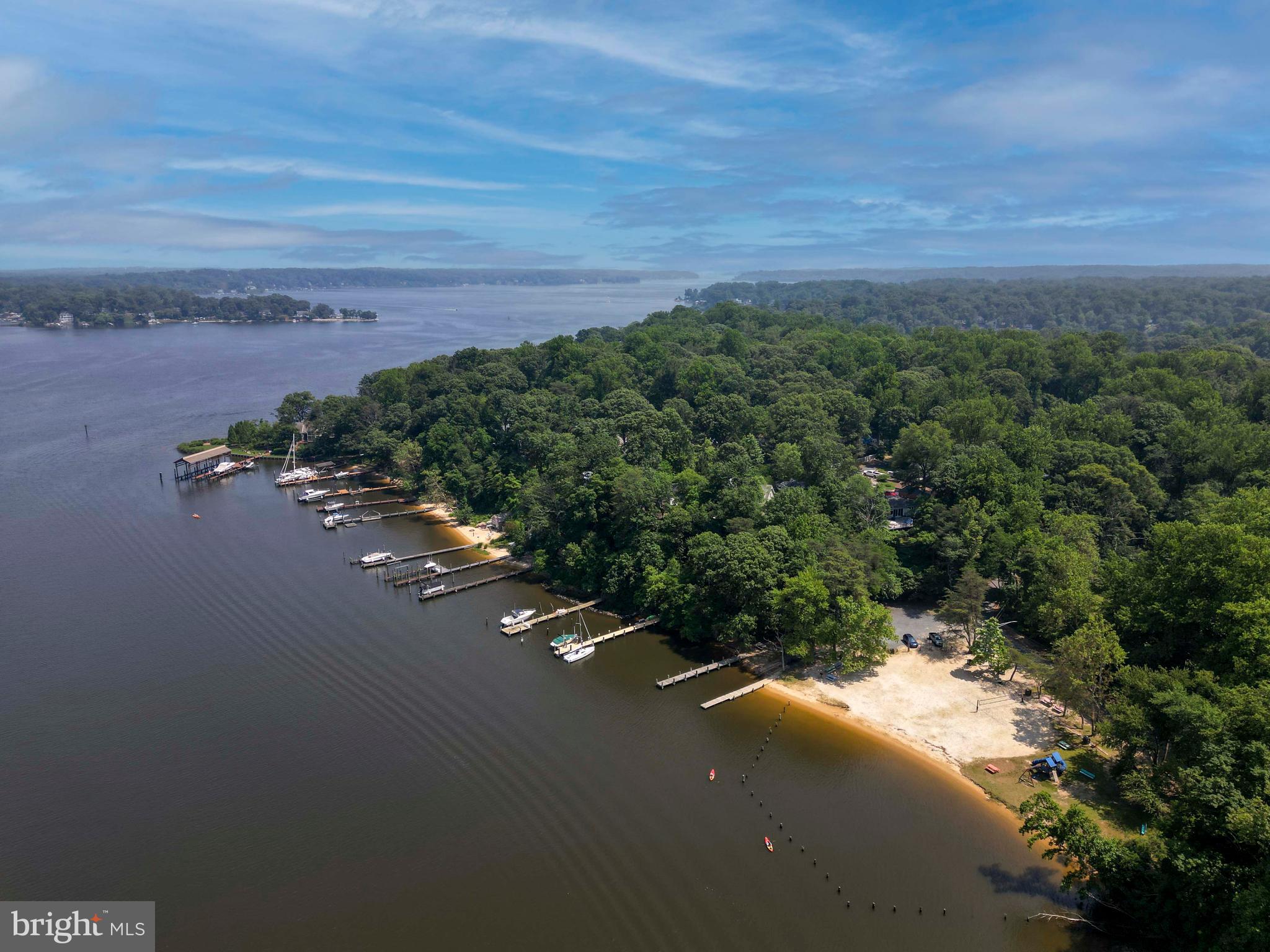 SUNRISE BEACH - Residential
