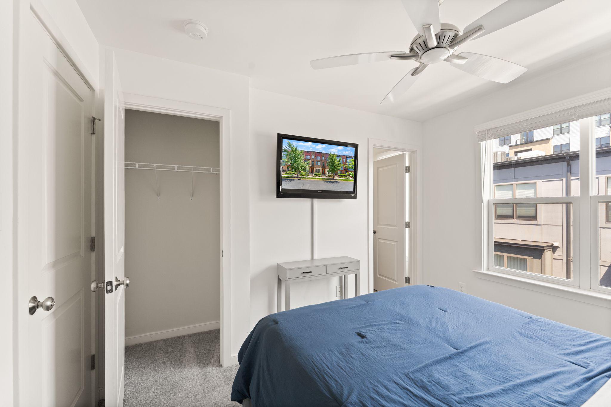 MOSAIC AT MERRIFIELD - Residential