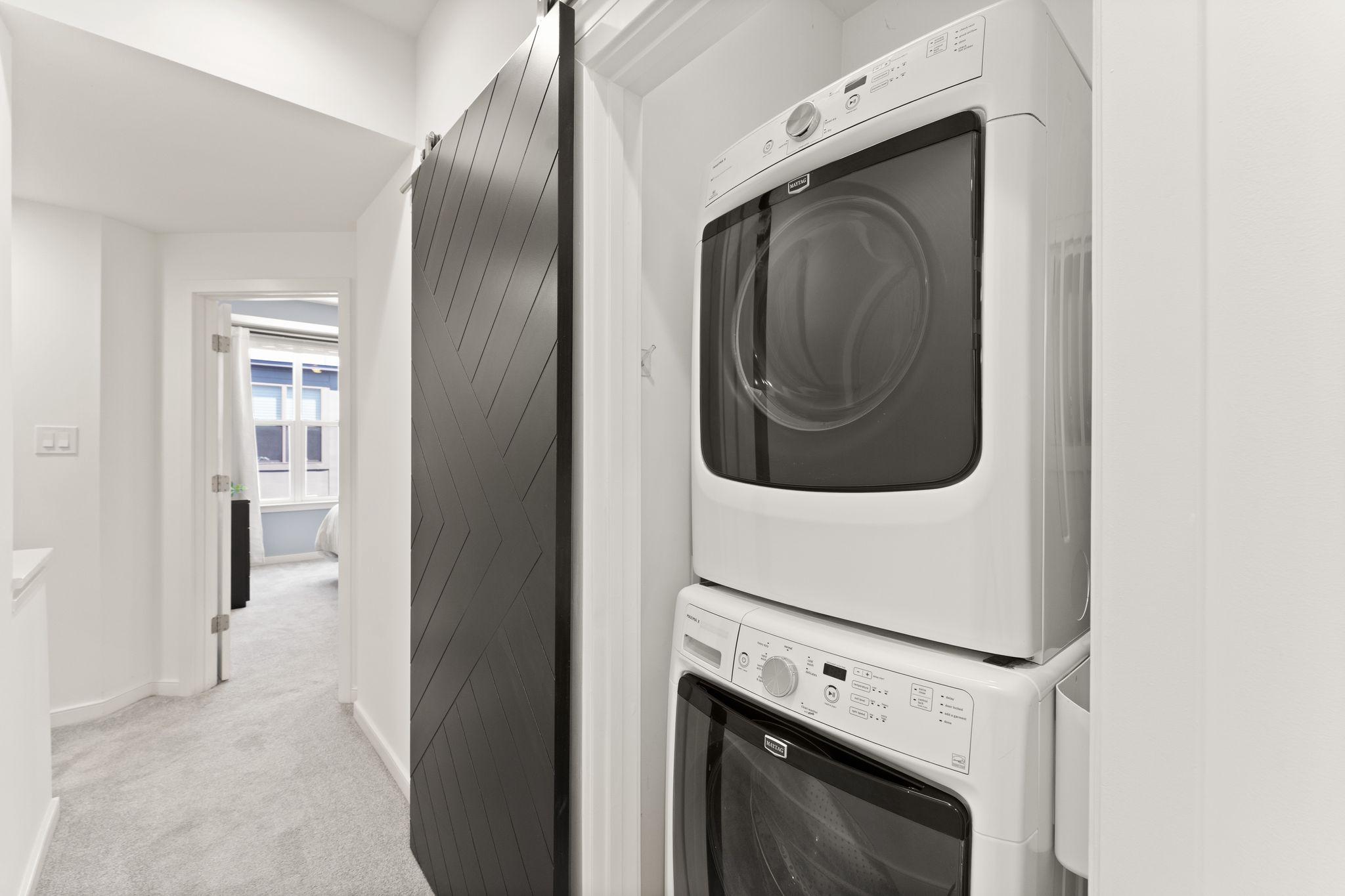 MOSAIC AT MERRIFIELD - Residential