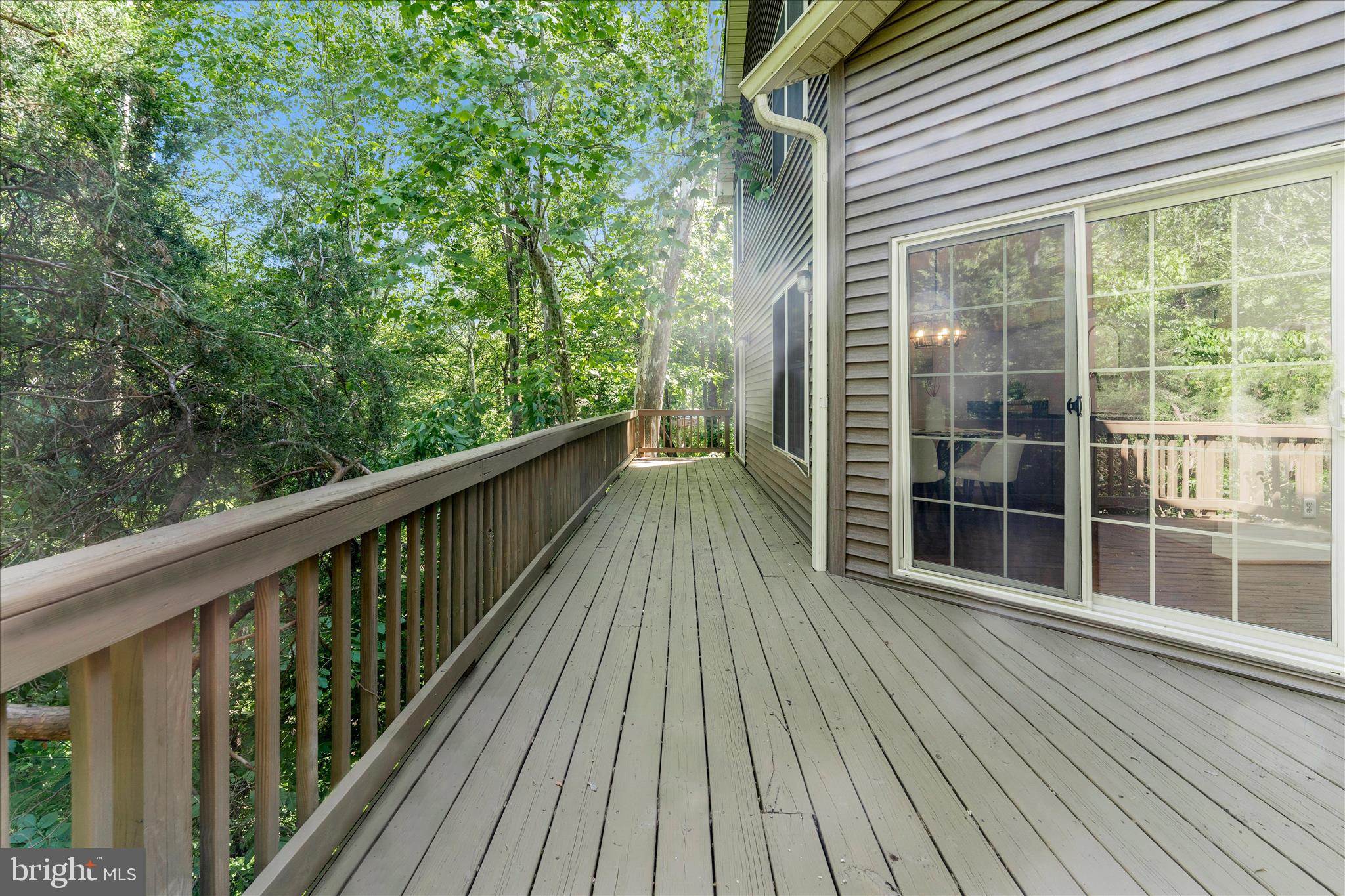 LAKE LINGANORE - Residential