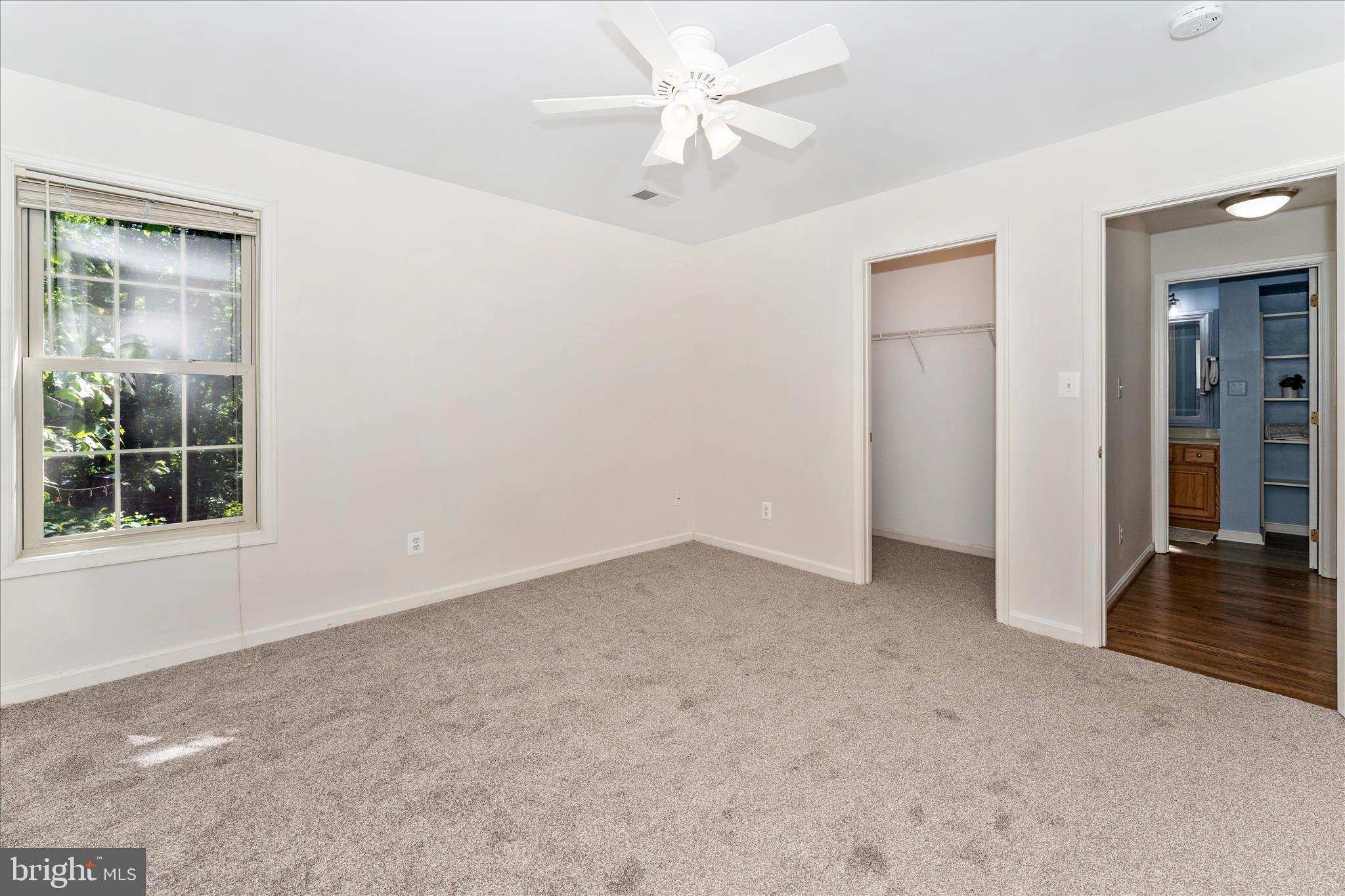 LAKE LINGANORE - Residential