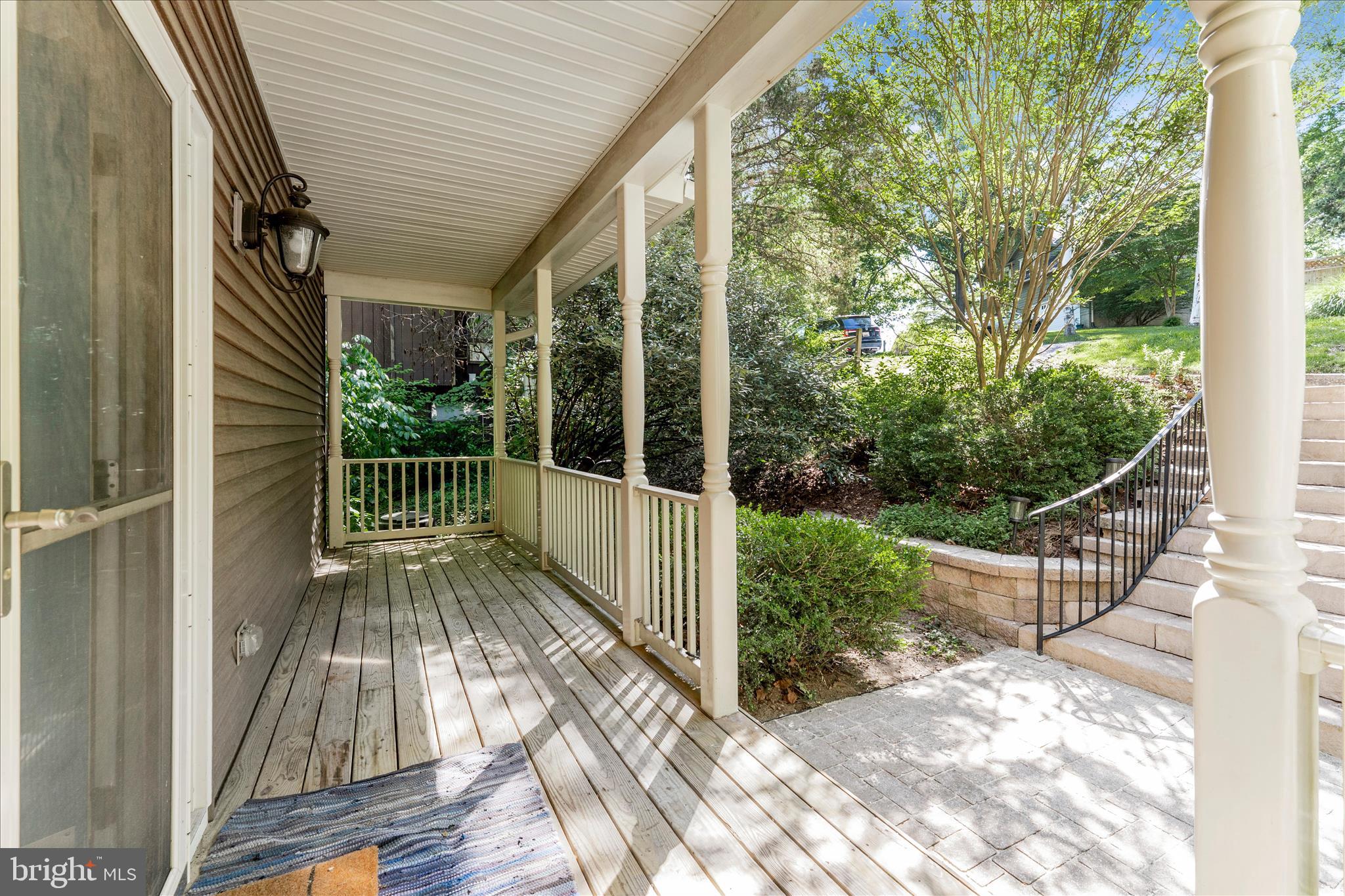 LAKE LINGANORE - Residential