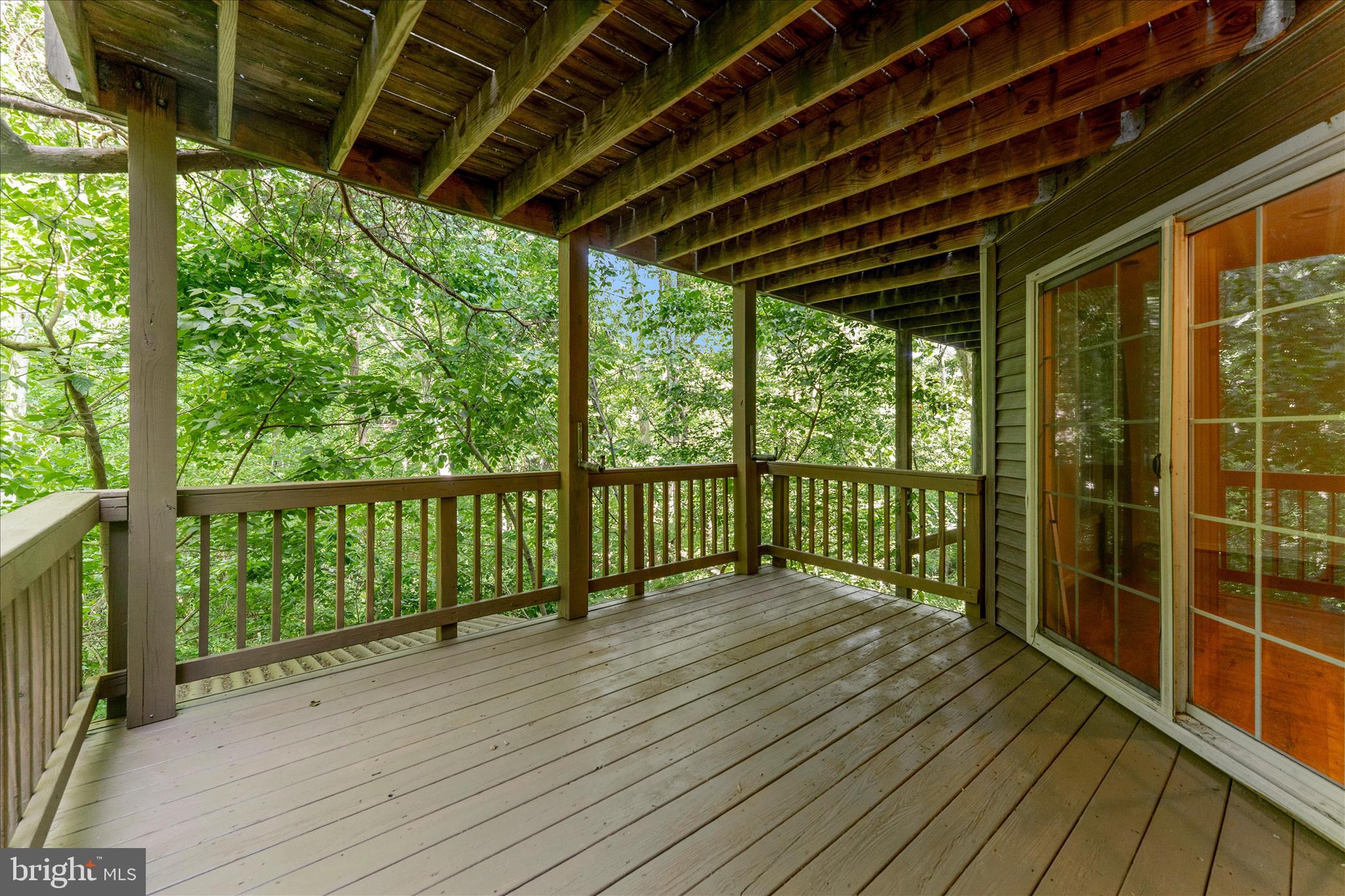 LAKE LINGANORE - Residential