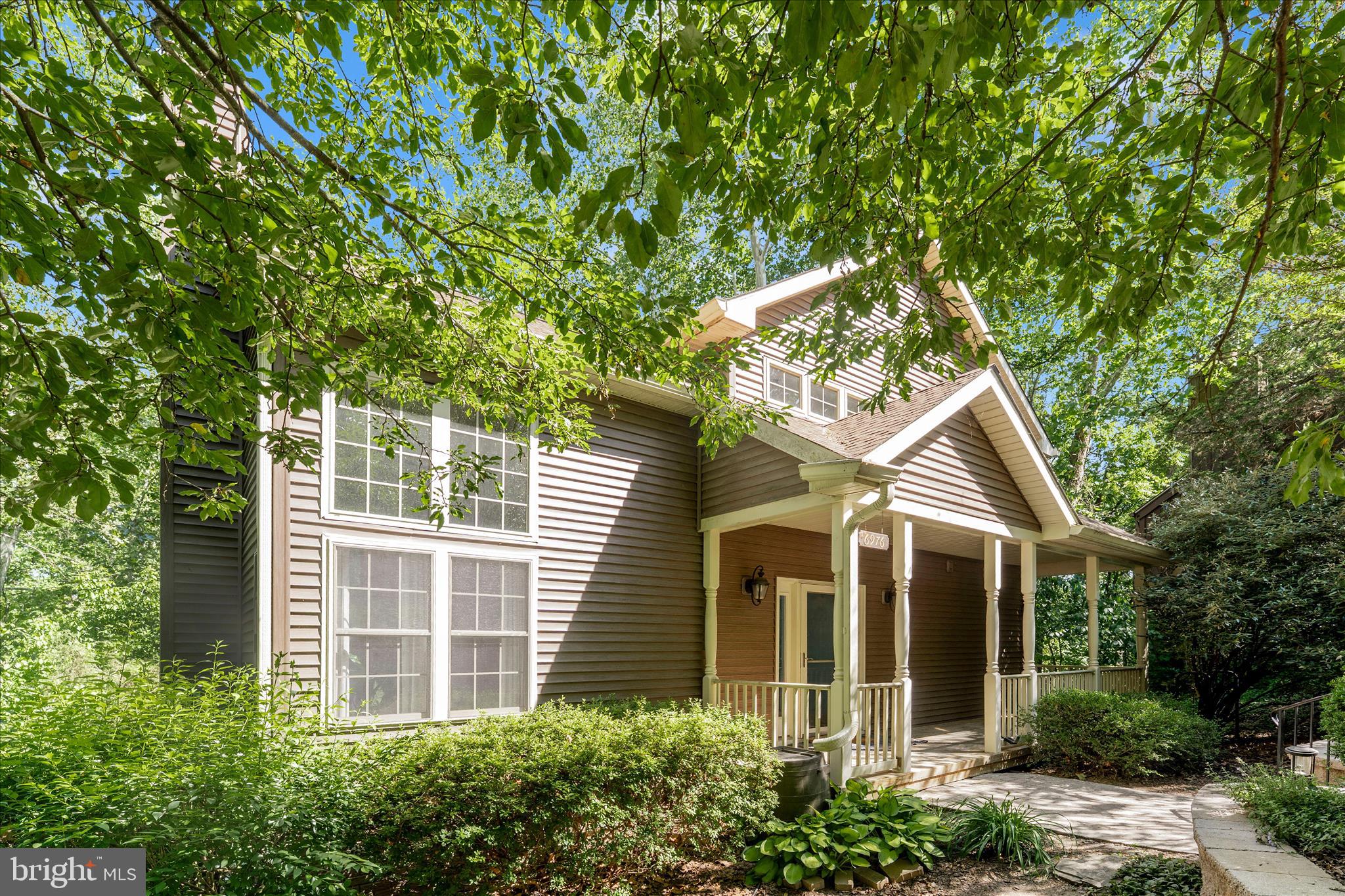 LAKE LINGANORE - Residential