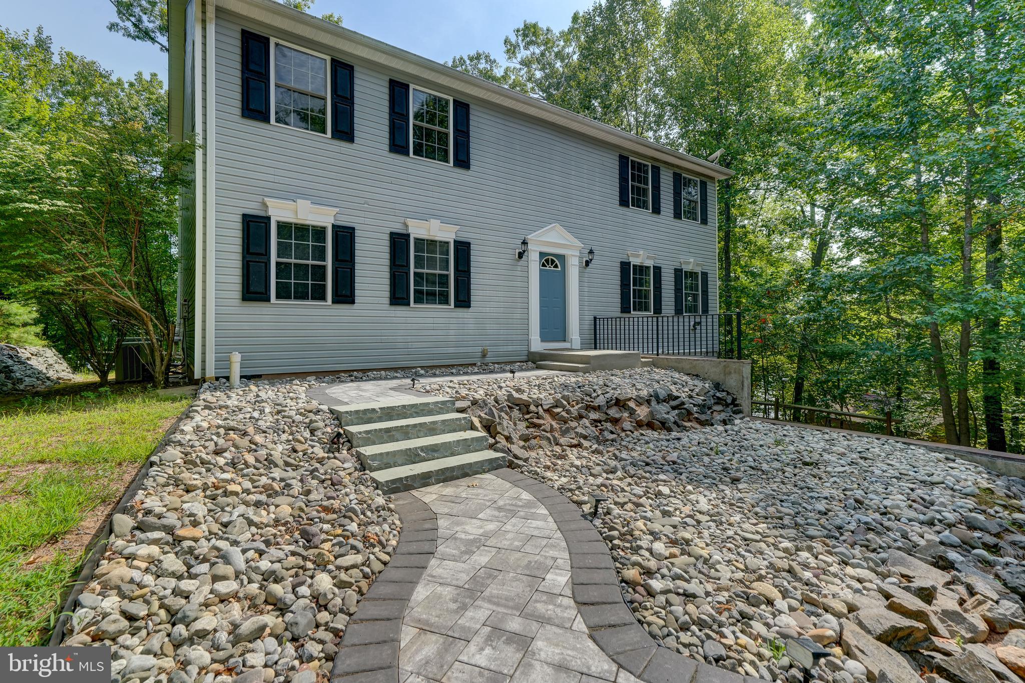 FRESHWATER ESTATES - Residential