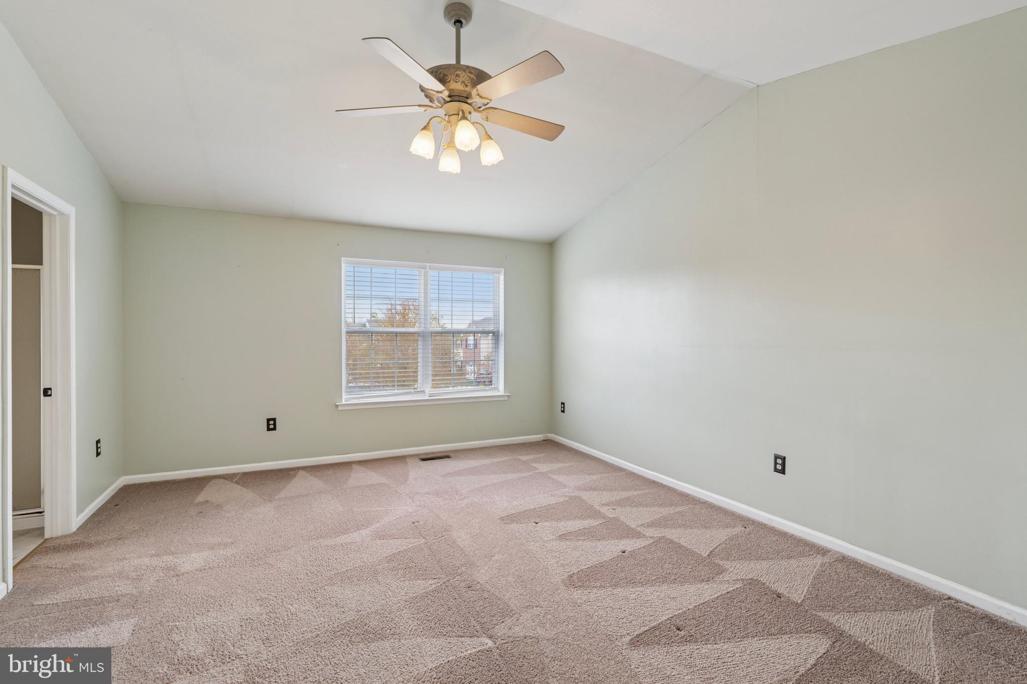 MONROE COURT - Residential