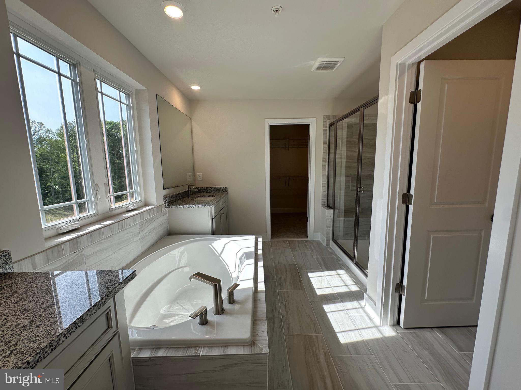 ST CHARLES - Residential