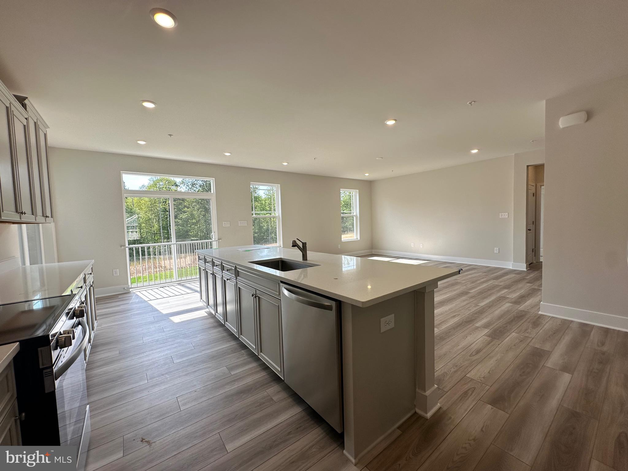 ST CHARLES - Residential