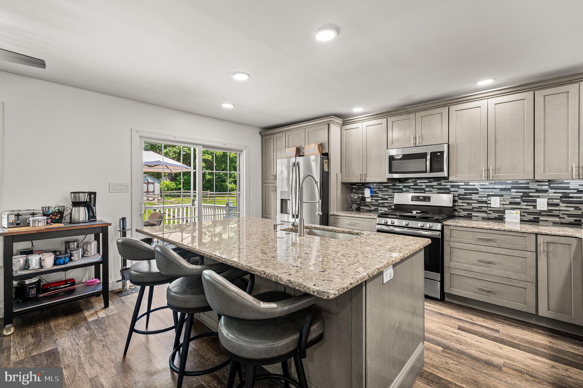 CHERRY TREE WOODS - Residential