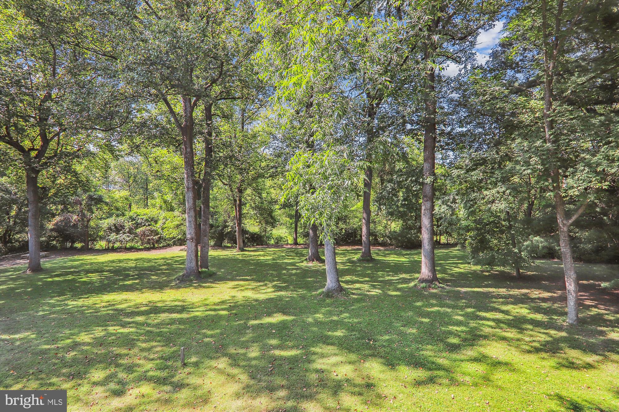 BANNOCKBURN ESTATES - Residential