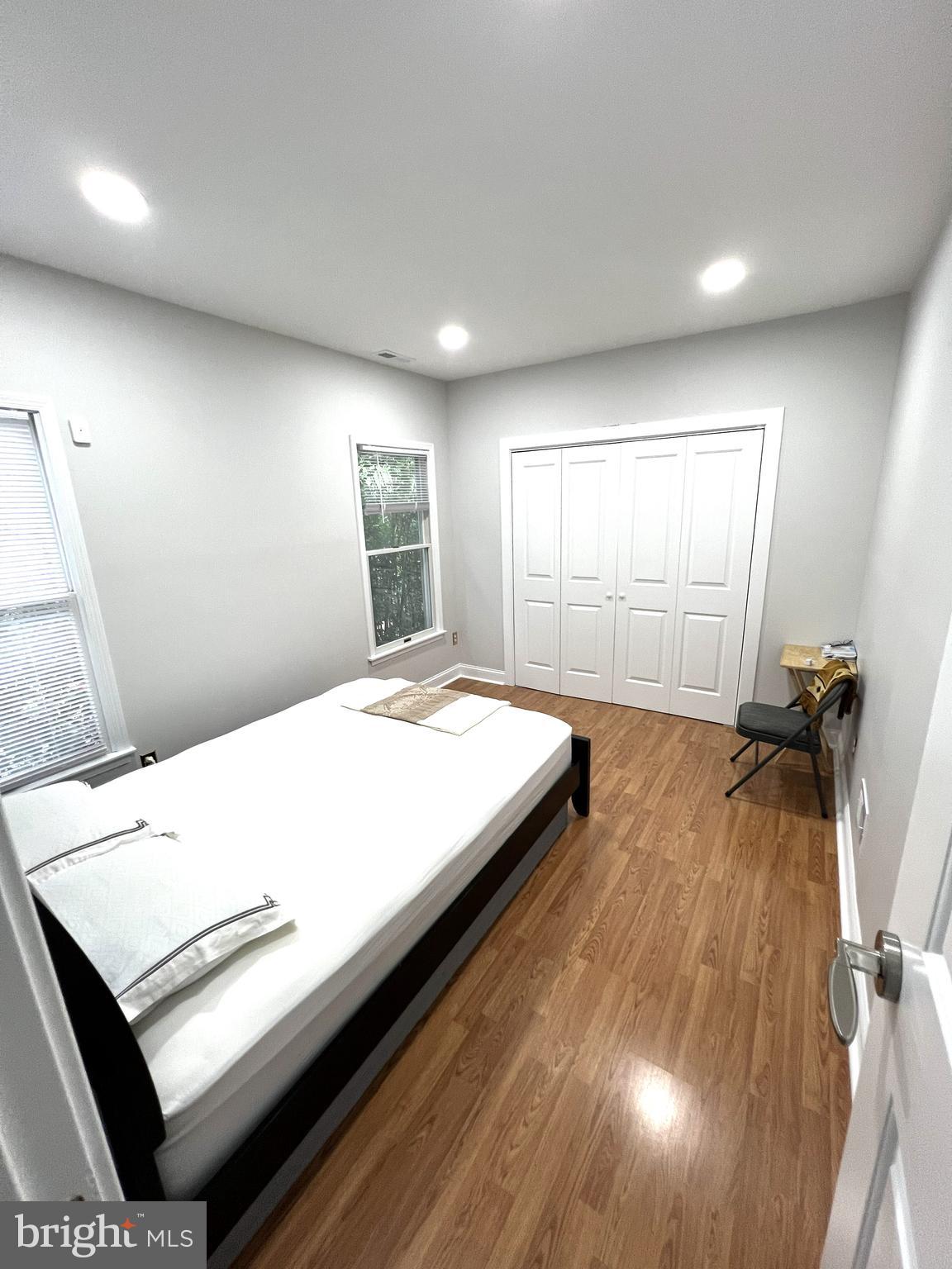 LAKEVIEW ESTS - Residential