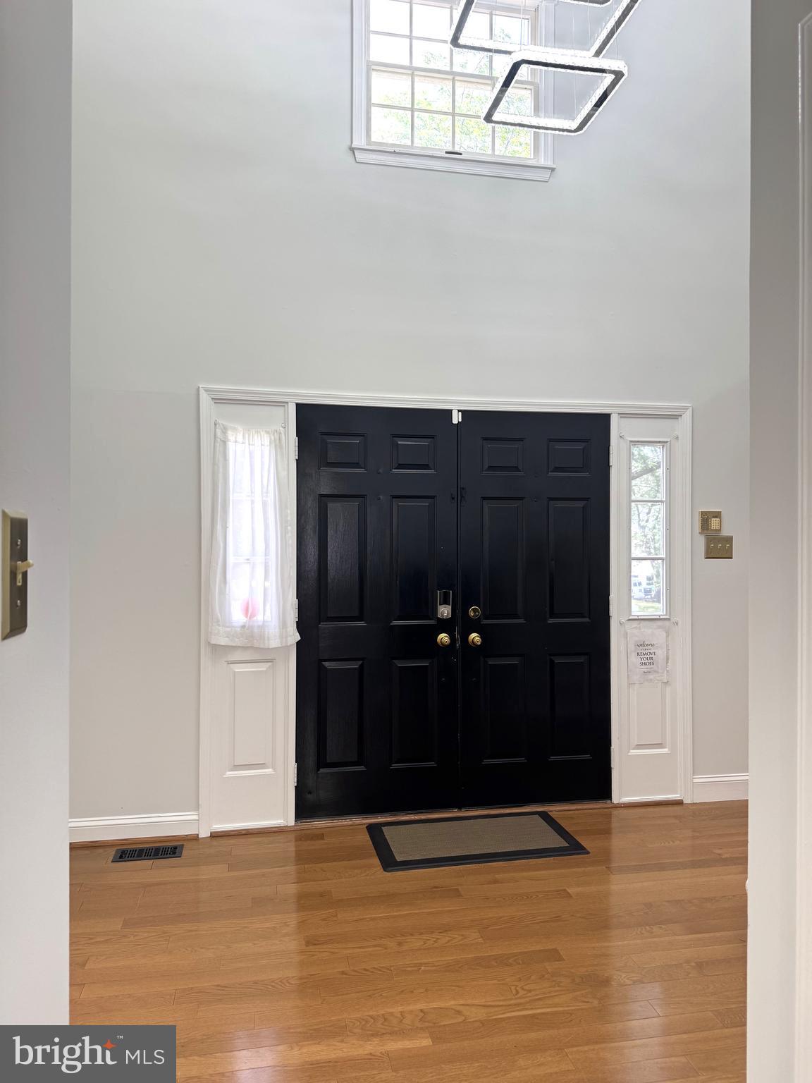 LAKEVIEW ESTS - Residential