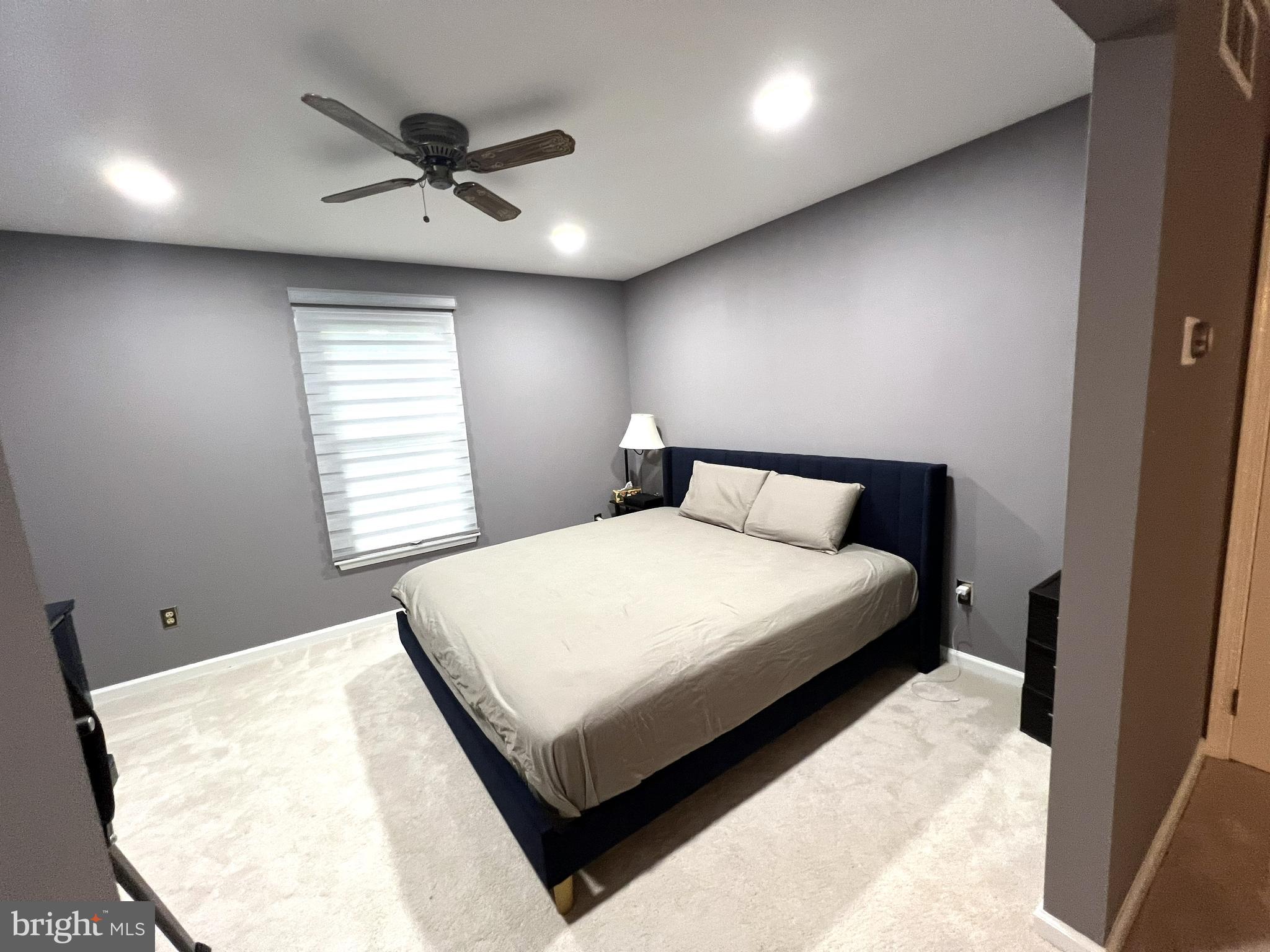 LAKEVIEW ESTS - Residential