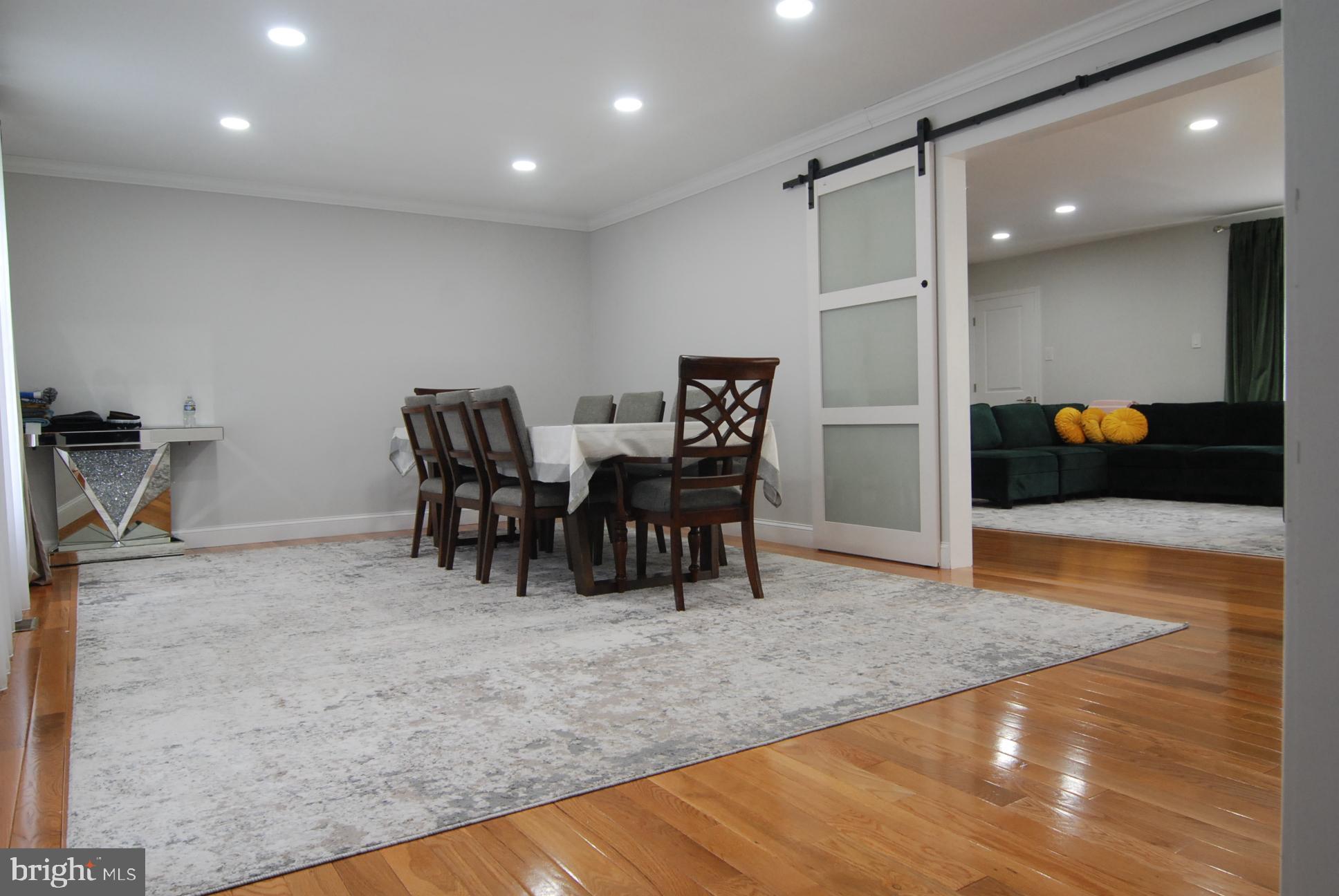 LAKEVIEW ESTS - Residential