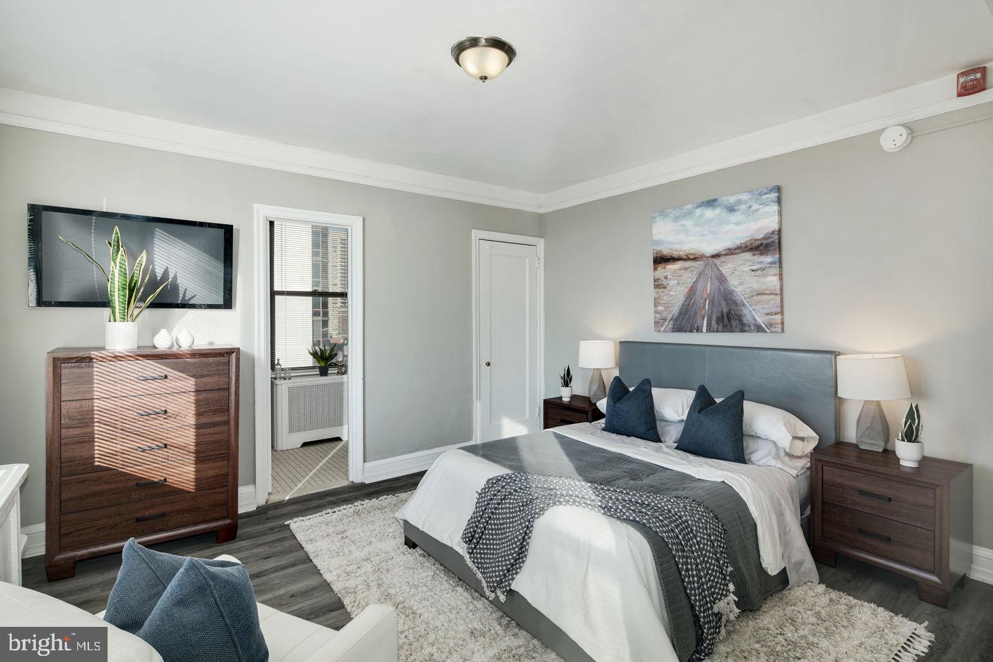 RITTENHOUSE SQUARE - Residential Lease