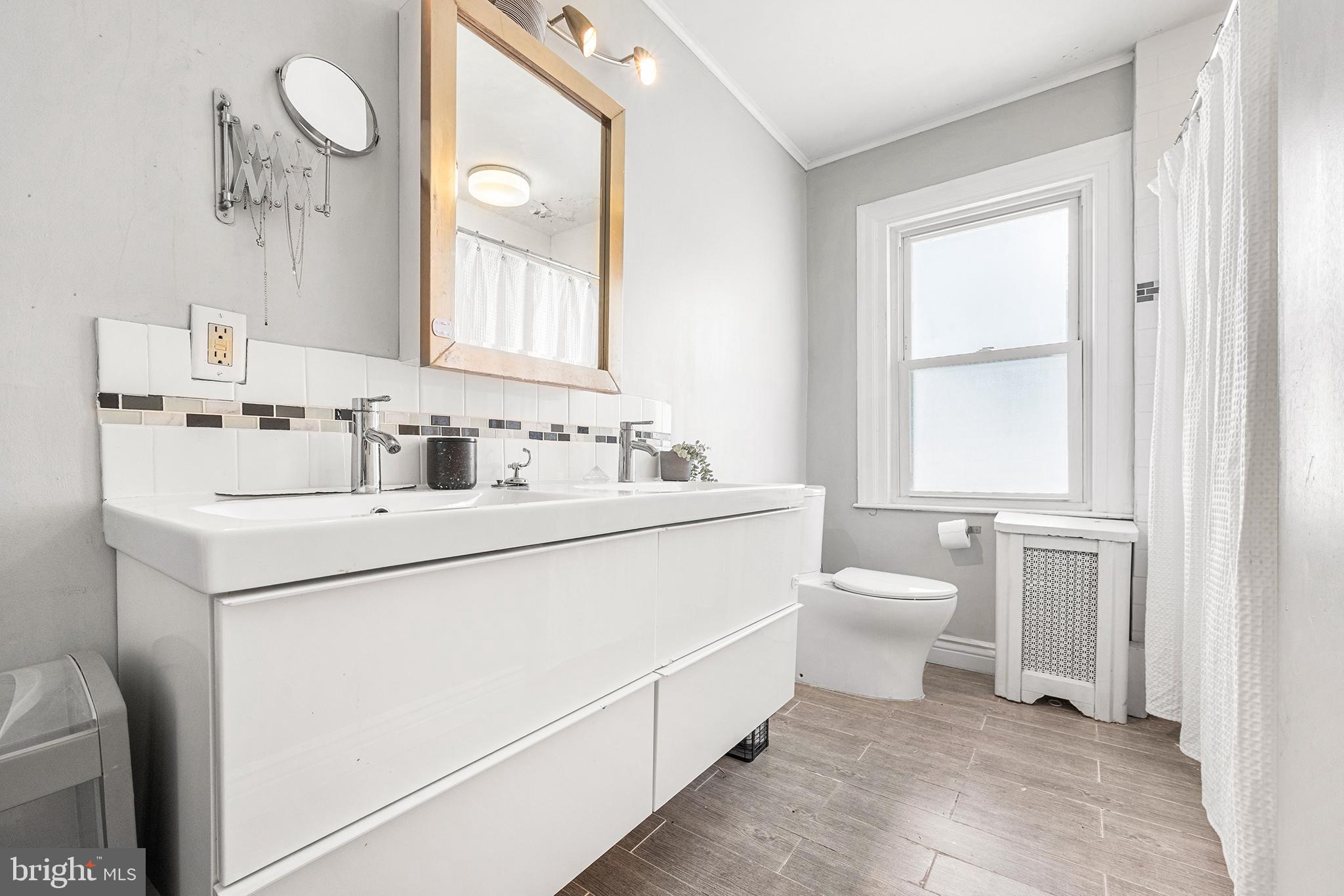 MERION STATION - Residential