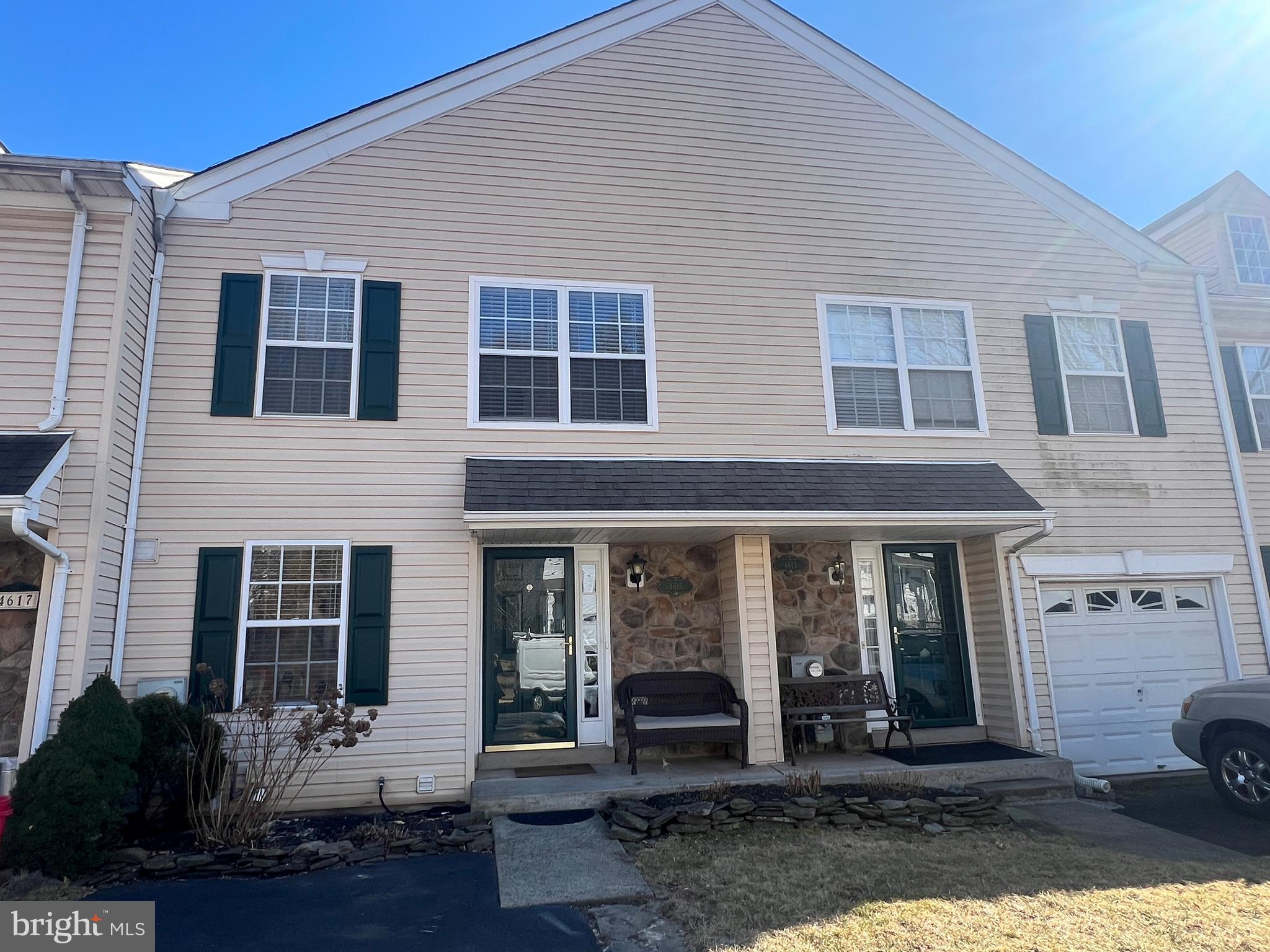PATRIOTS RIDGE - Residential Lease