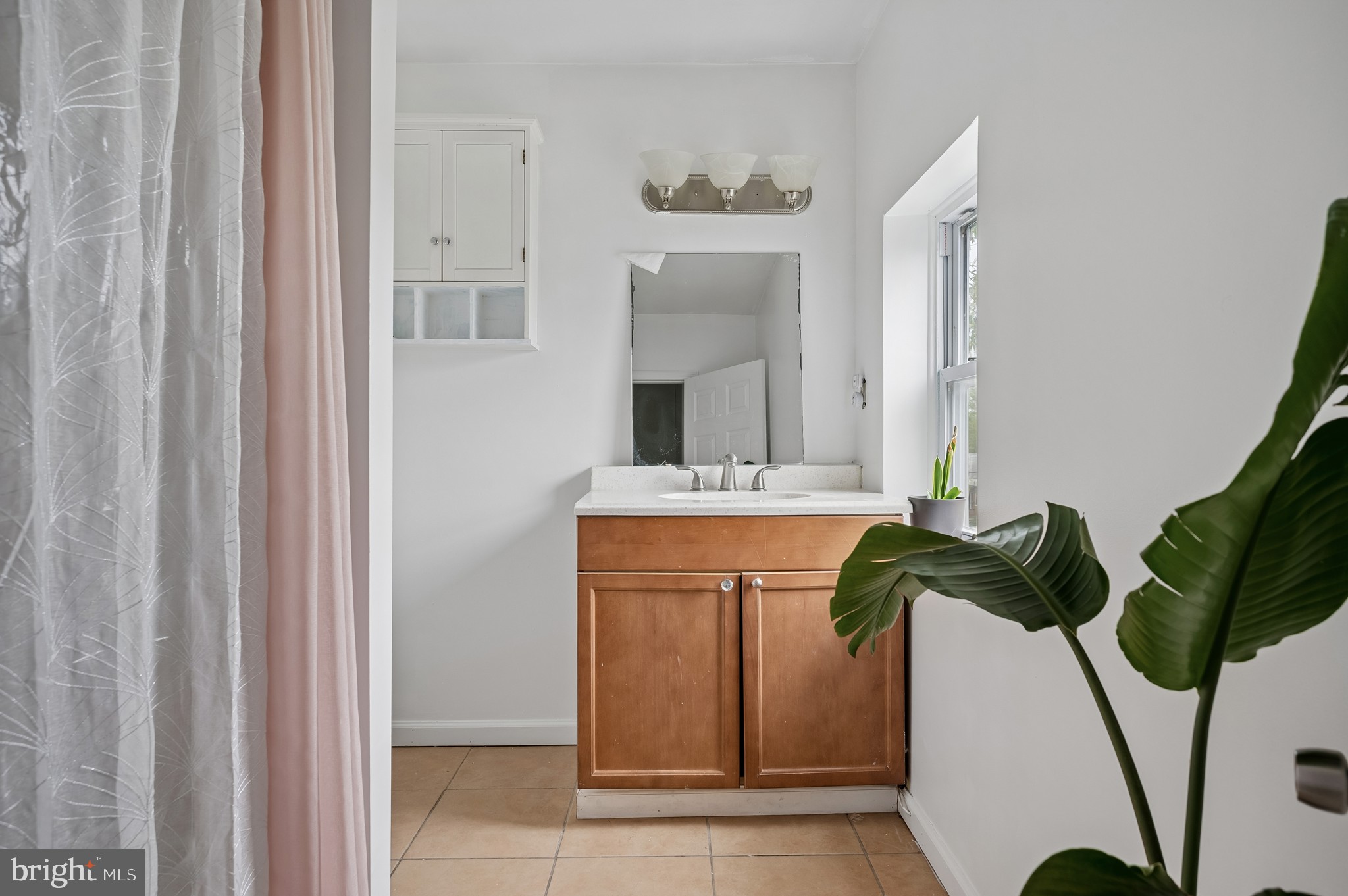 PHILADELPHIA (SOUTHWEST) - Residential