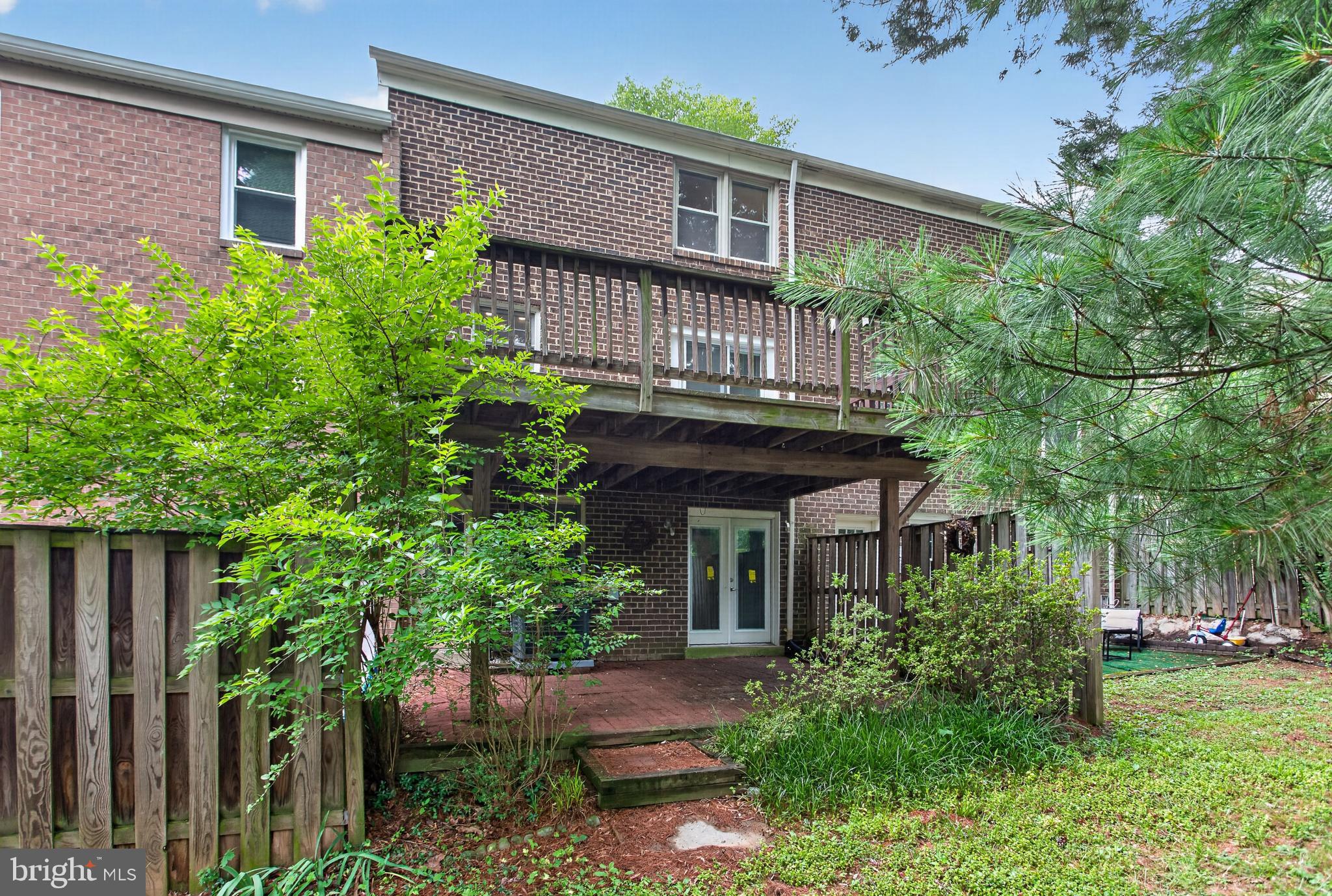 MIDDLEBRIDGE - Residential