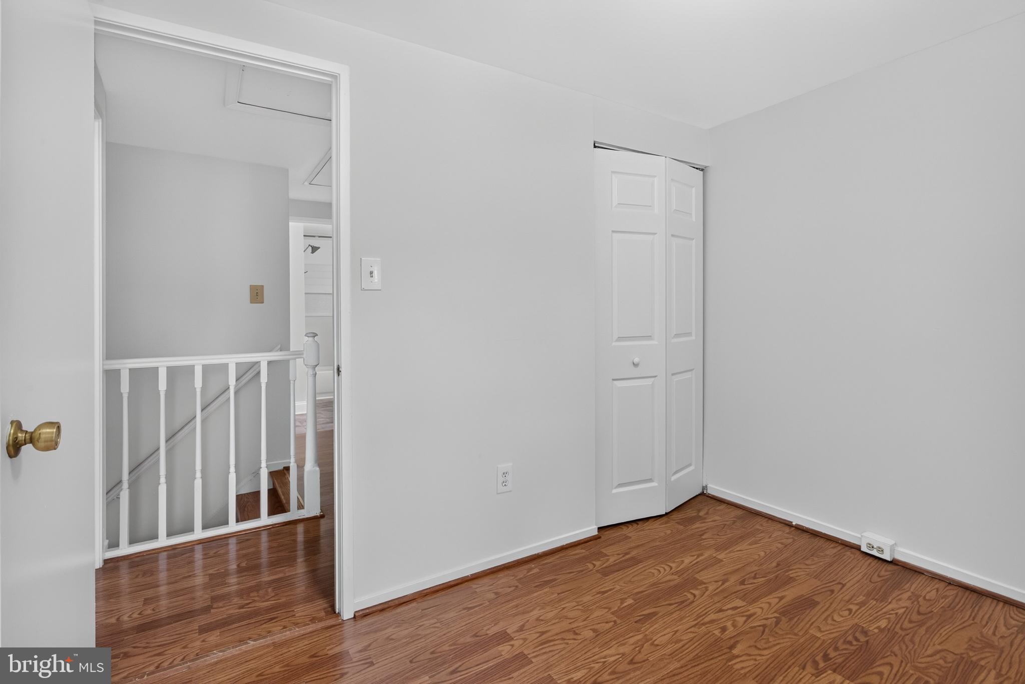 MIDDLEBRIDGE - Residential